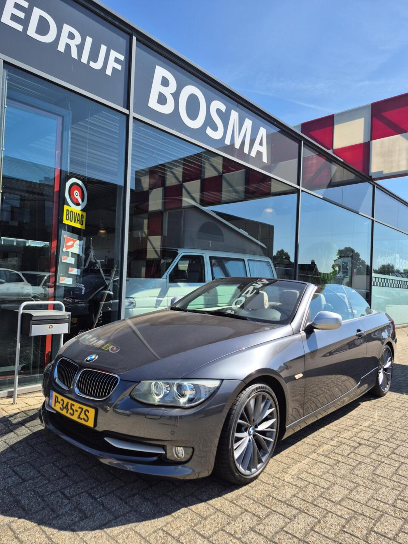 Foto van BMW 325i