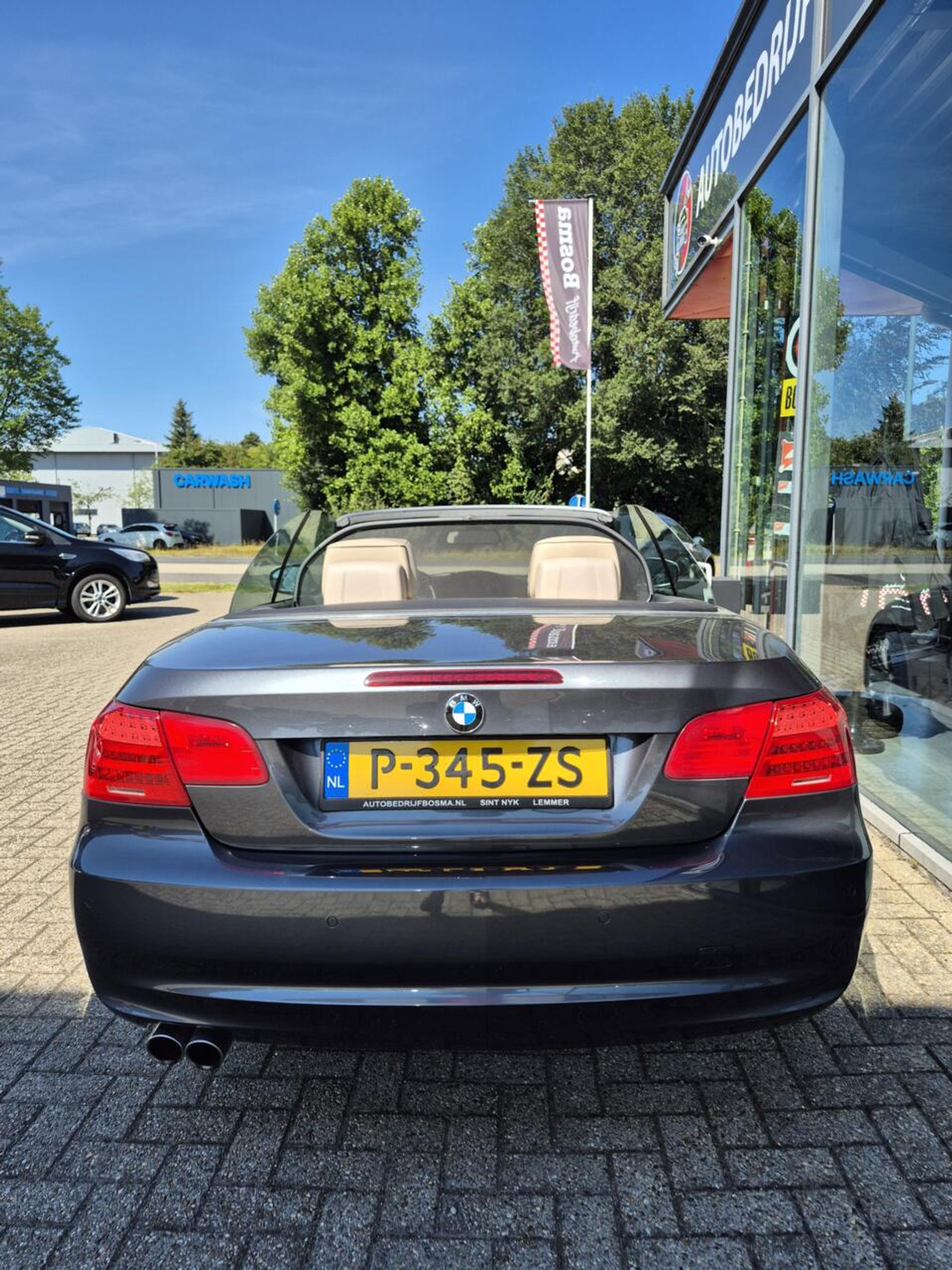 Foto van BMW 325i