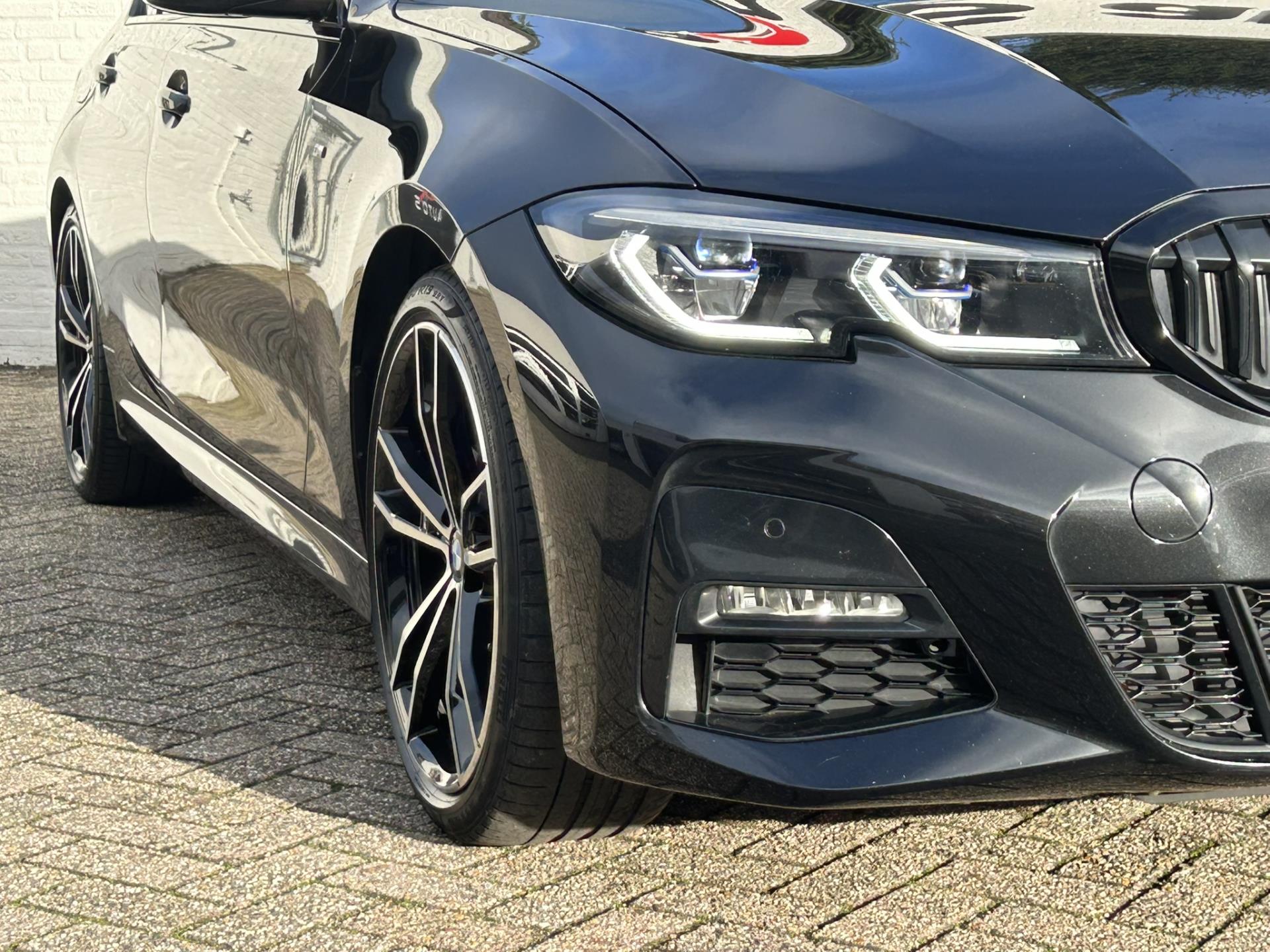 Foto van BMW 318i