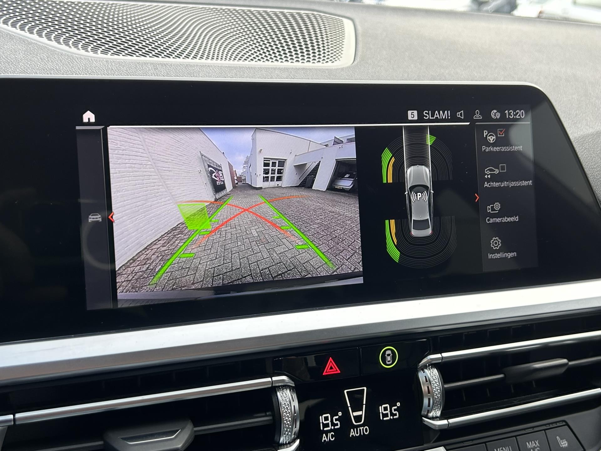 Foto van BMW 318i