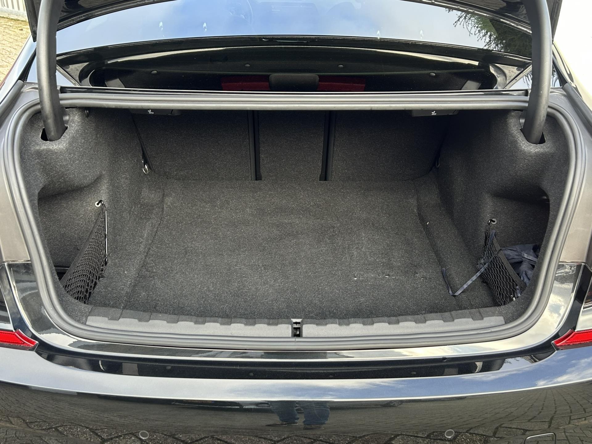 Foto van BMW 318i