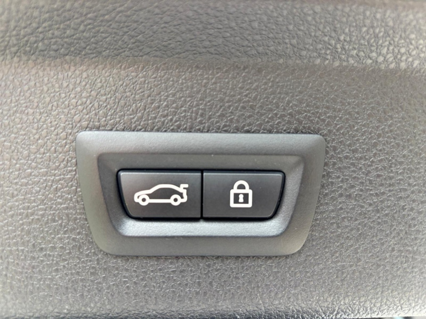 Foto van BMW 320i