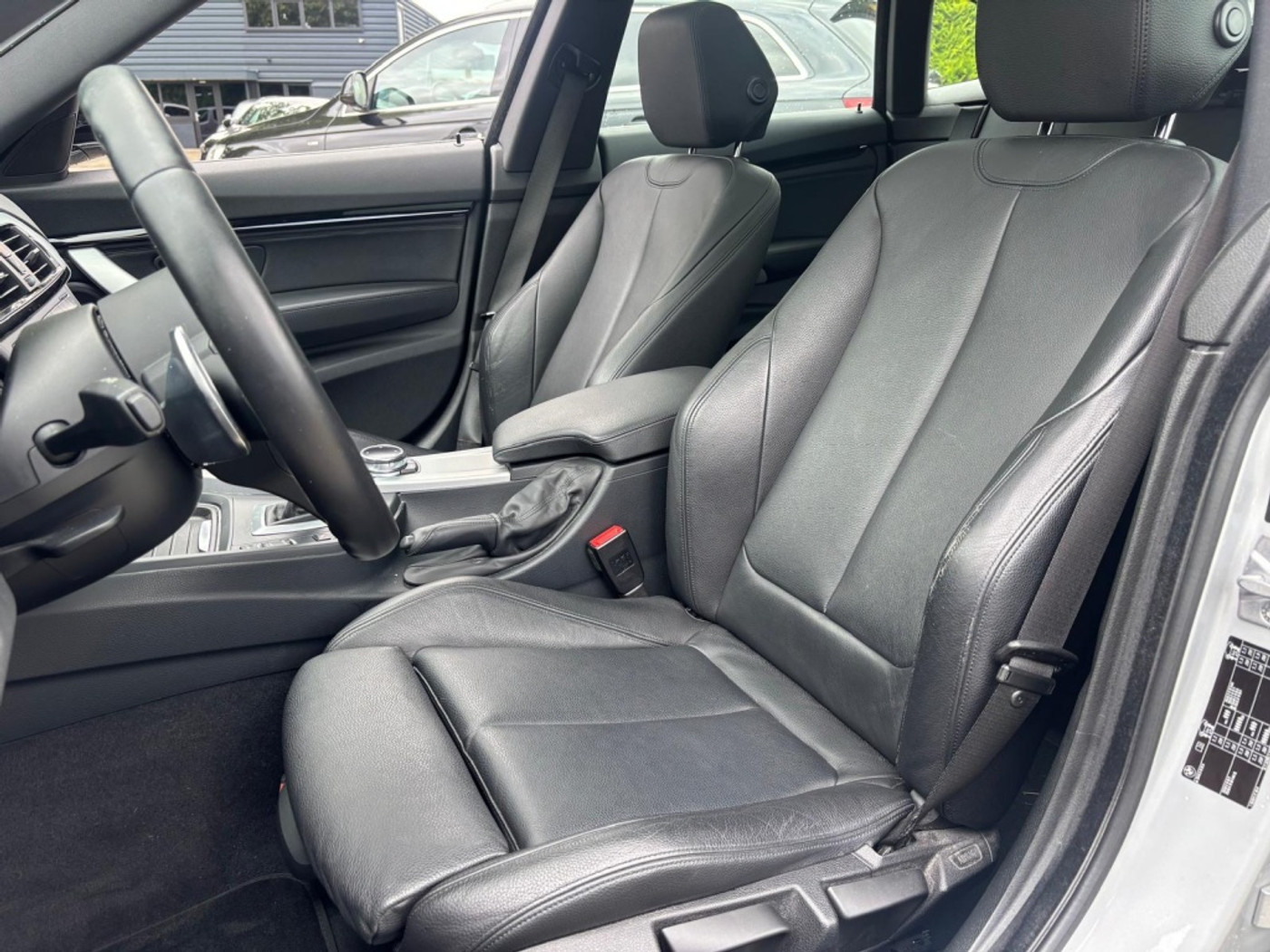 Foto van BMW 320i