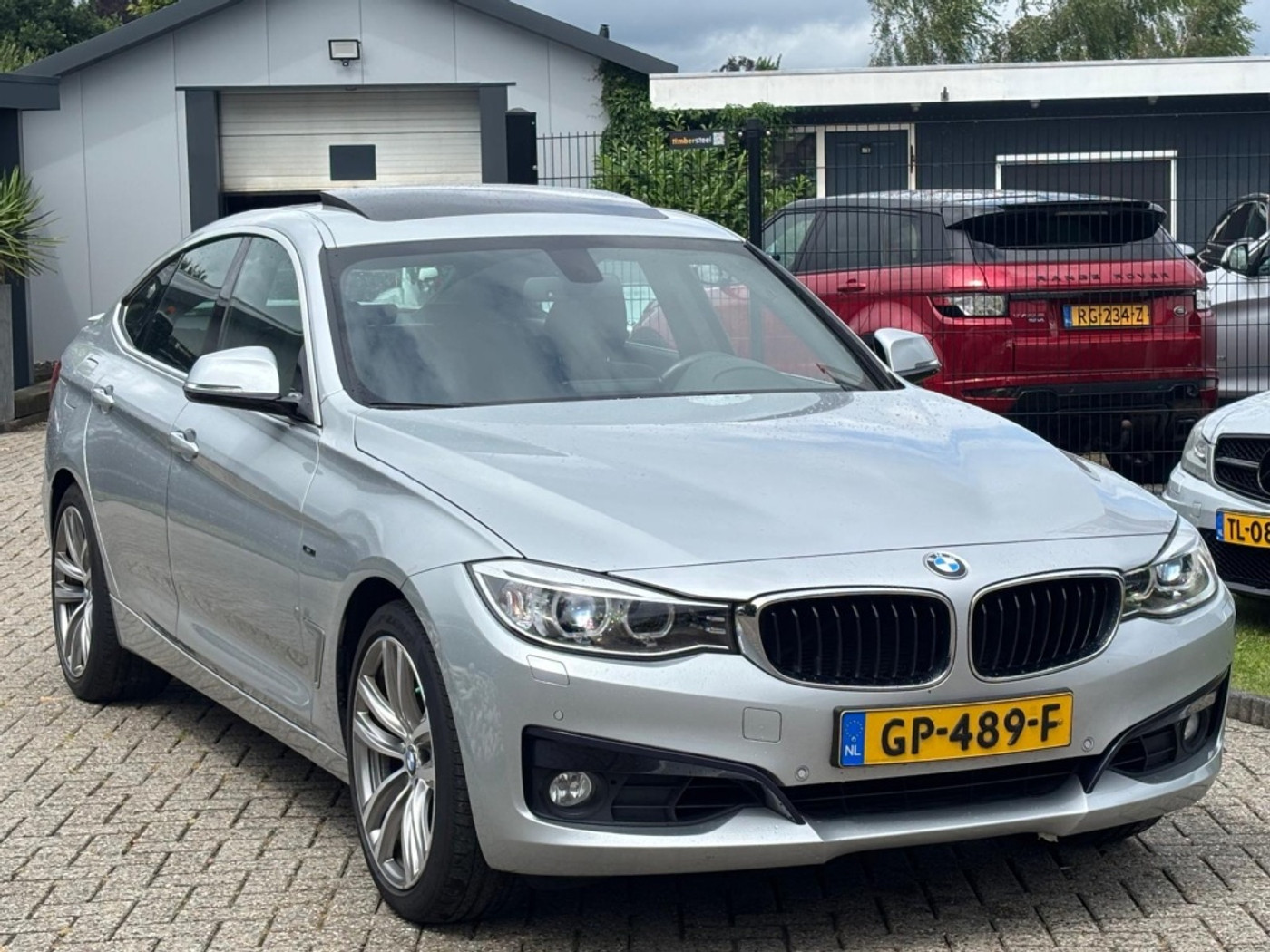 Foto van BMW 320i