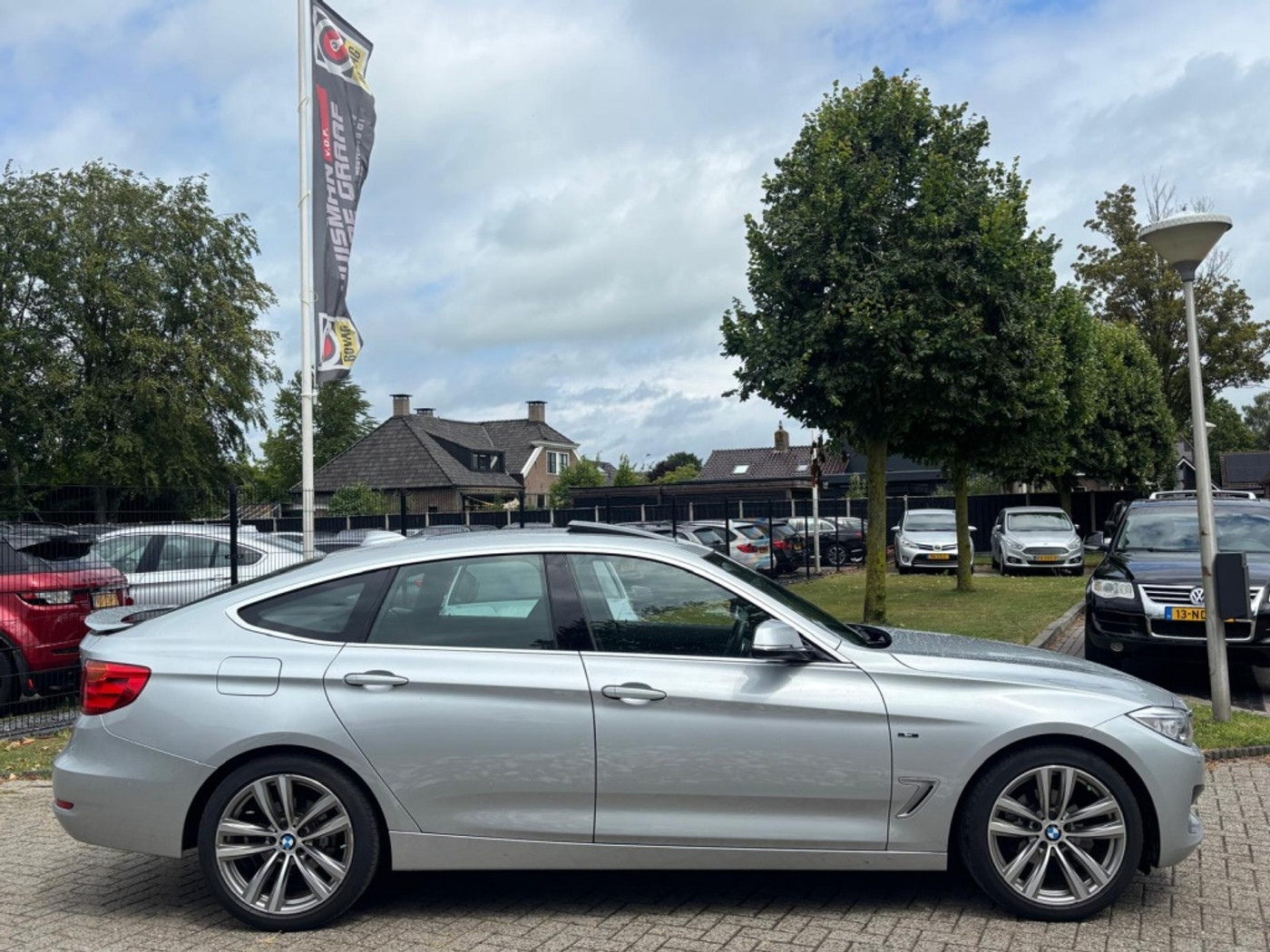 Foto van BMW 320i