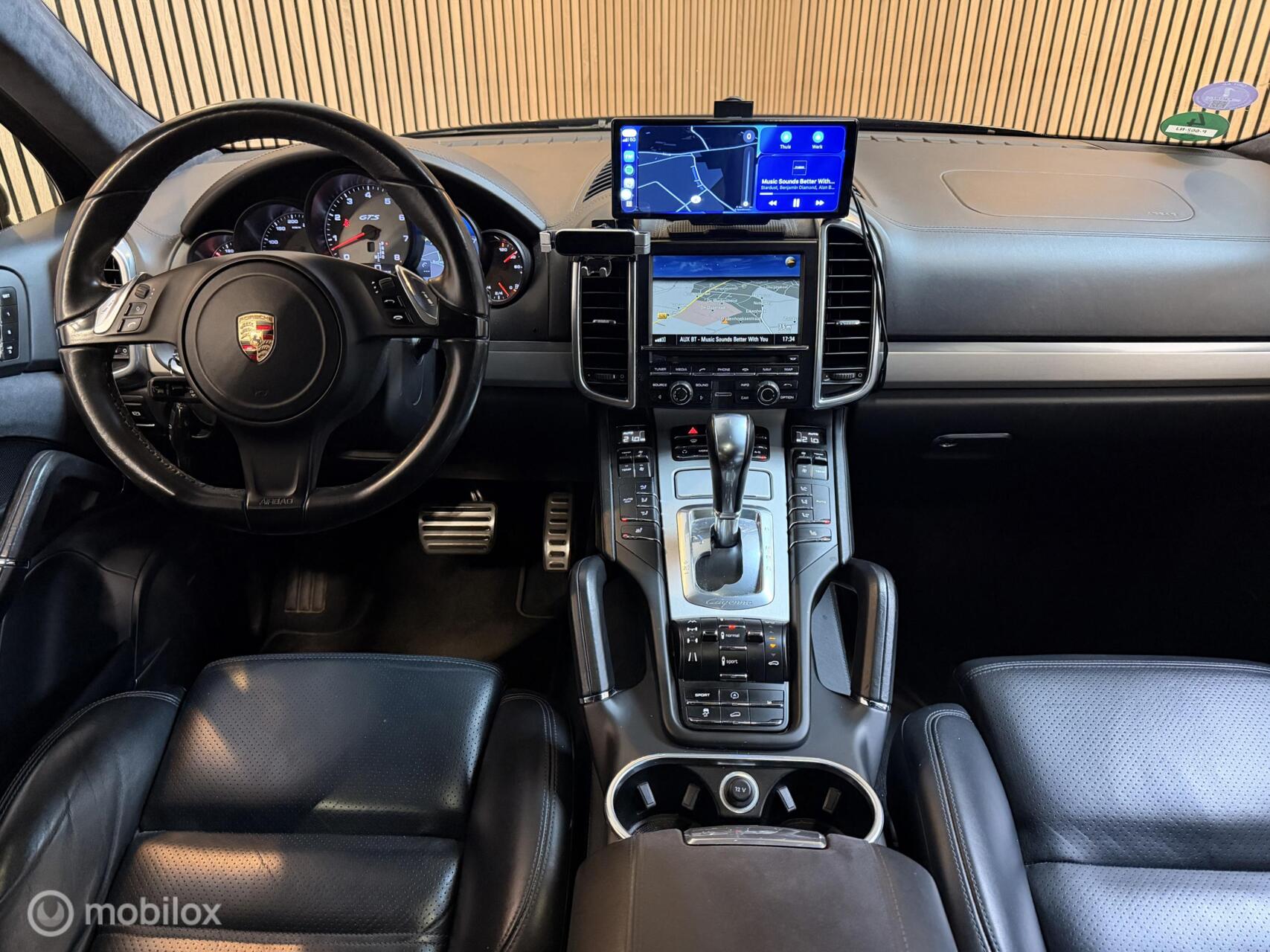Foto van Porsche Cayenne GTS