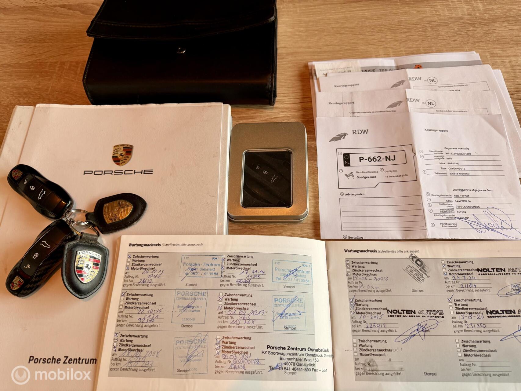 Foto van Porsche Cayenne GTS