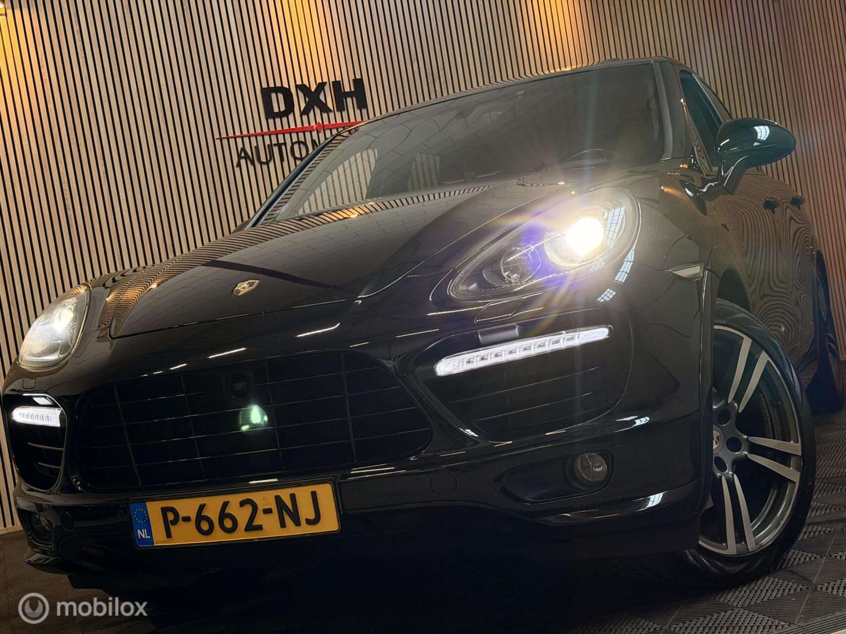 Foto van Porsche Cayenne GTS