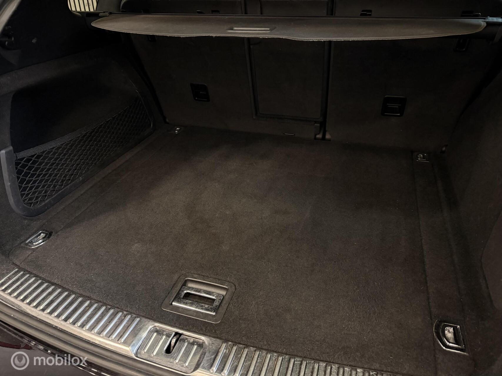 Foto van Porsche Cayenne GTS