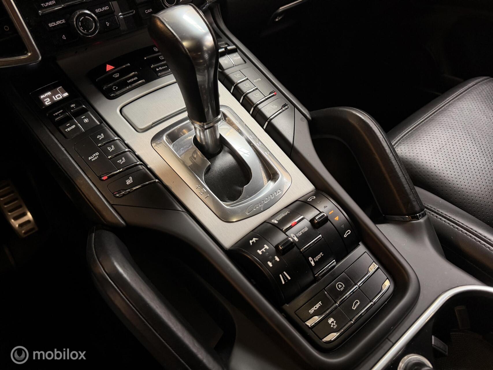 Foto van Porsche Cayenne GTS