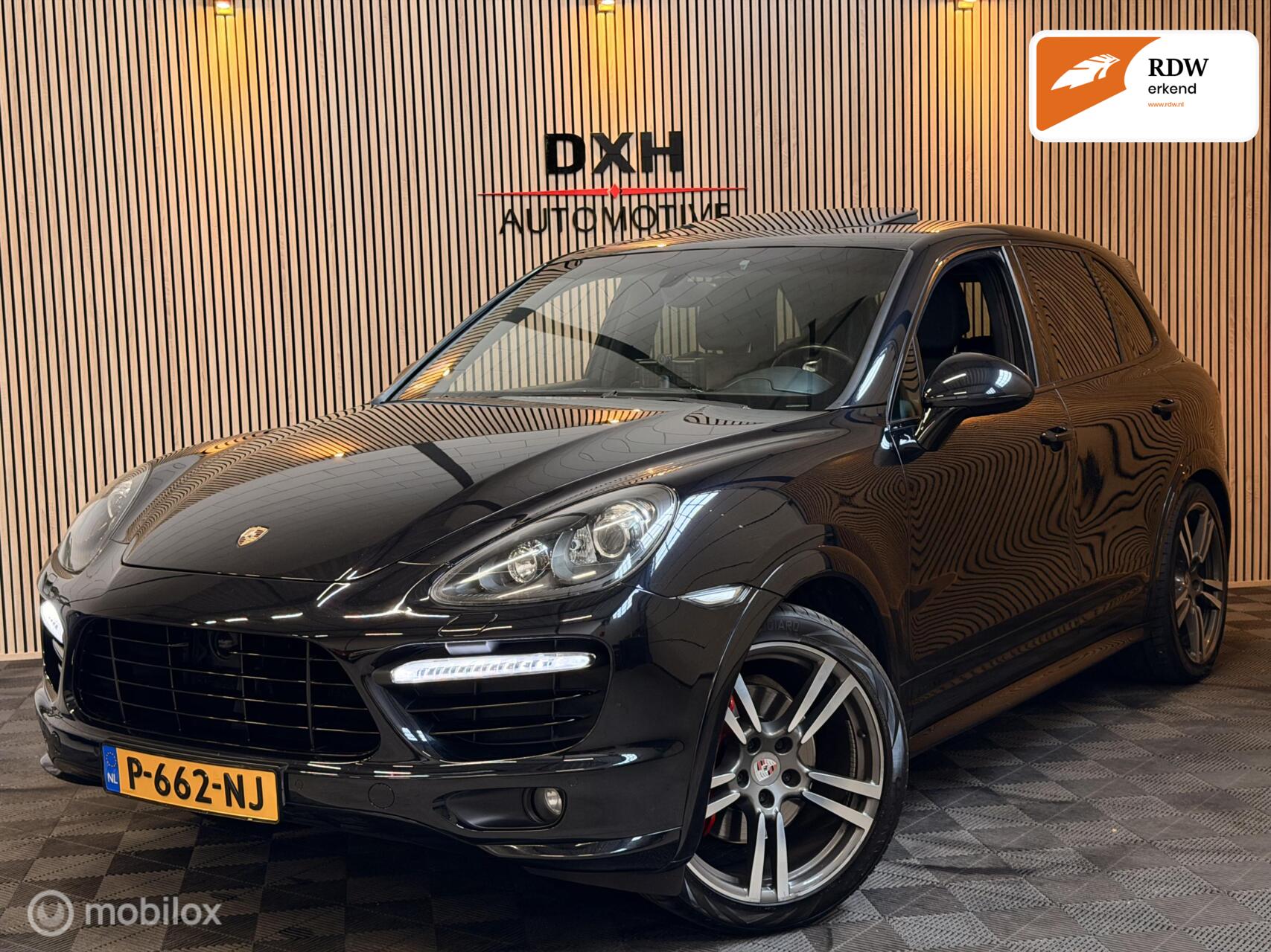 Porsche Cayenne GTS 4.8 GTS PANO ACC CARPLAY BOSE LUCHTVERING 2012 - voorkant