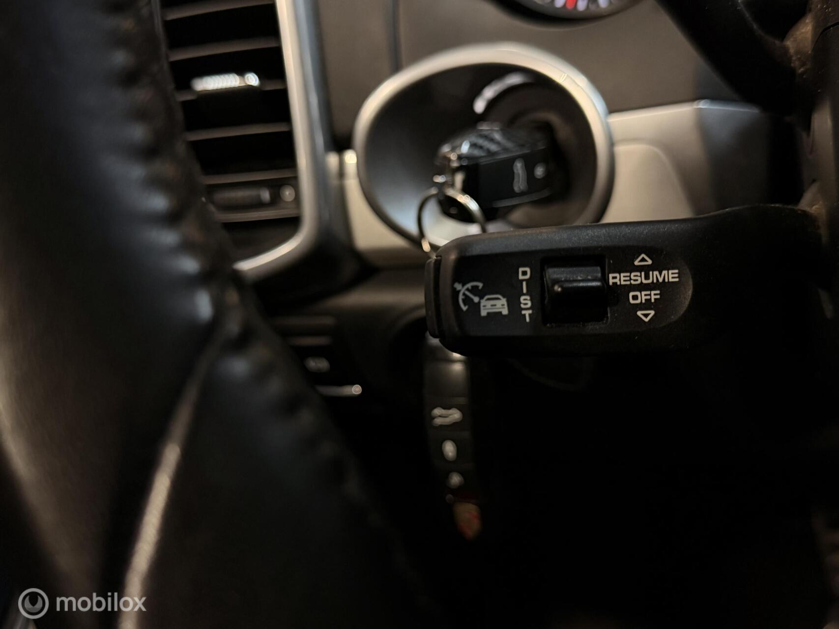 Foto van Porsche Cayenne GTS