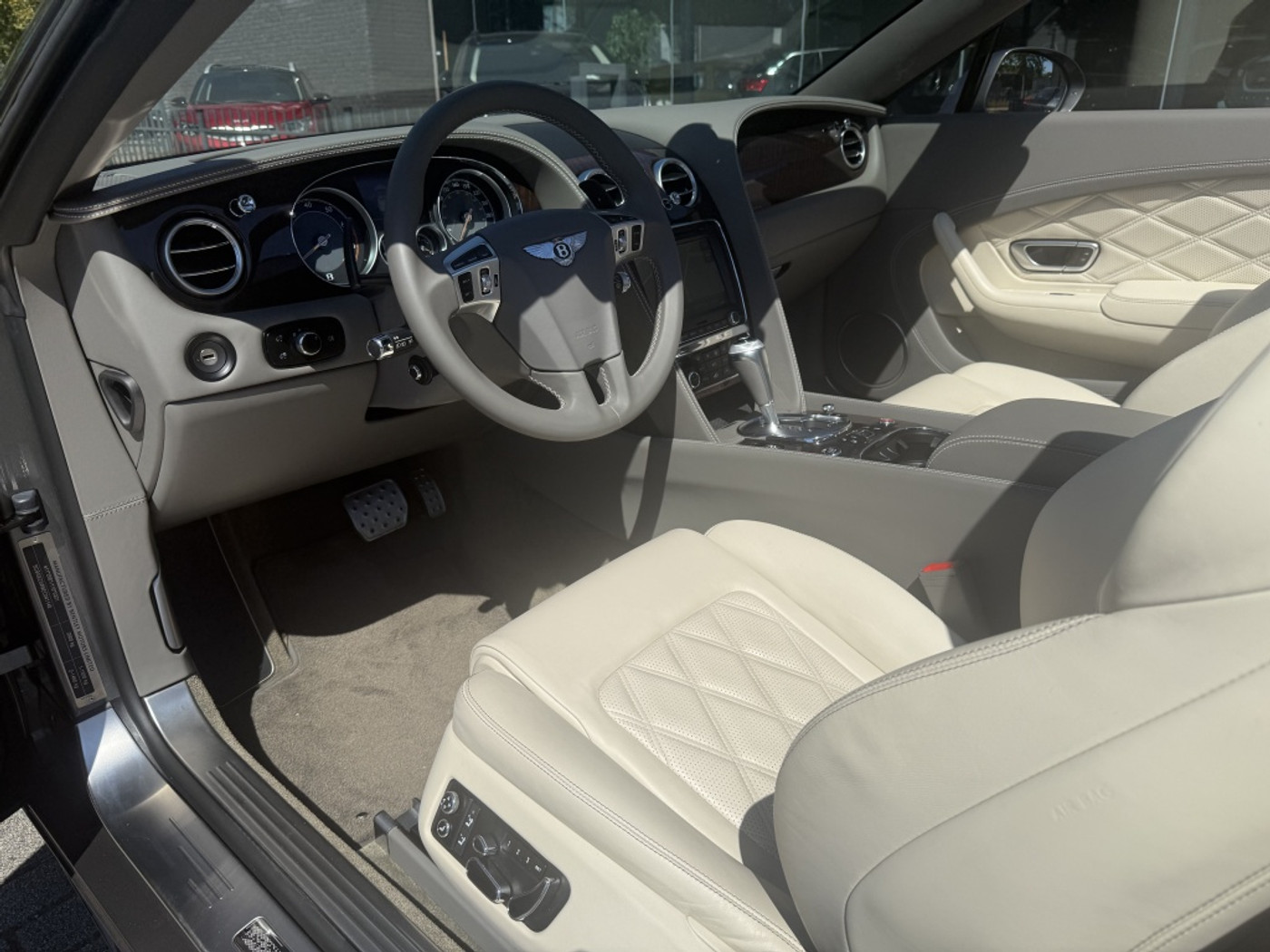 Foto van Bentley Bentley Continental GT V8 S Convertible