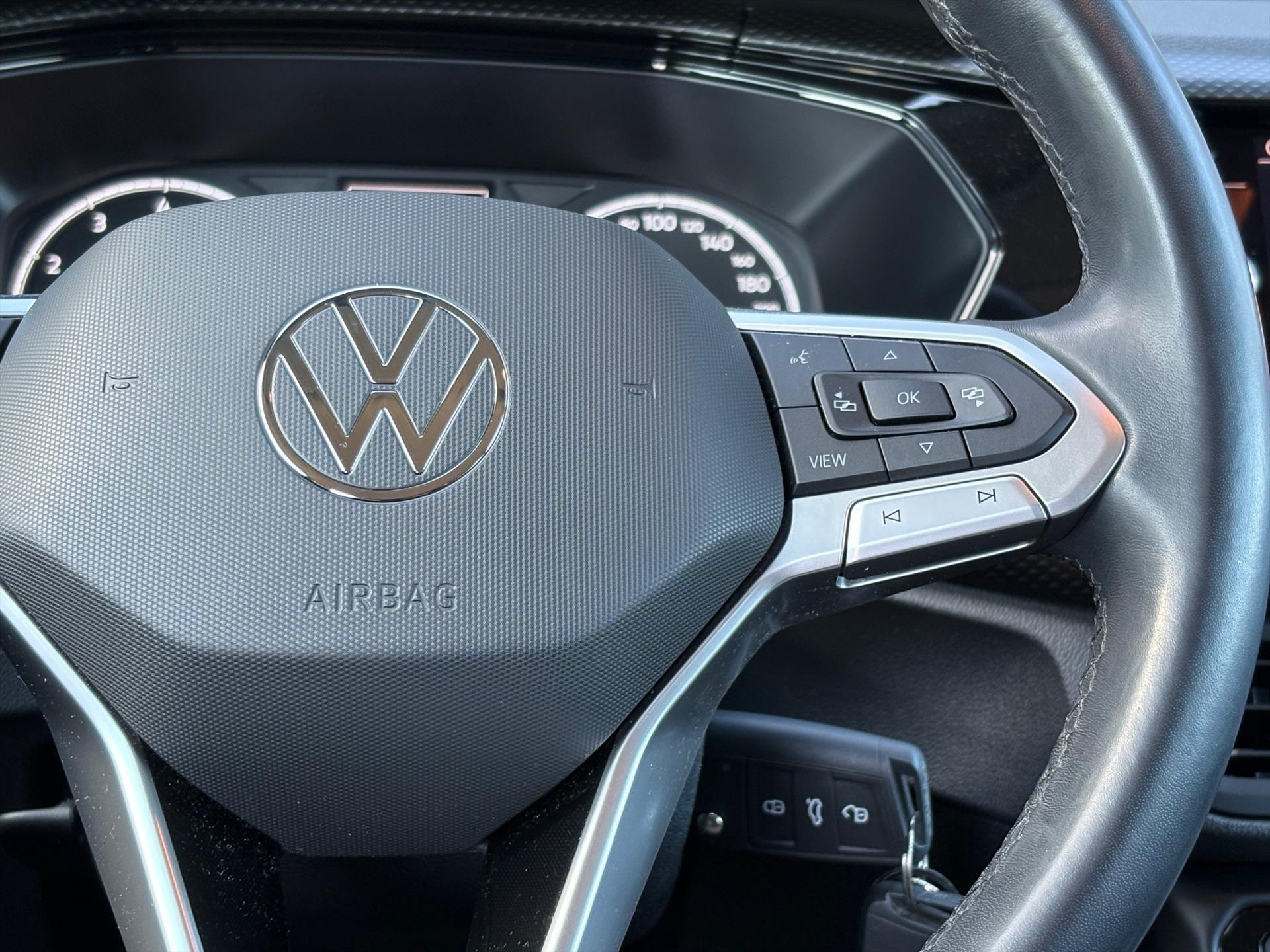 Foto van Volkswagen T-cross