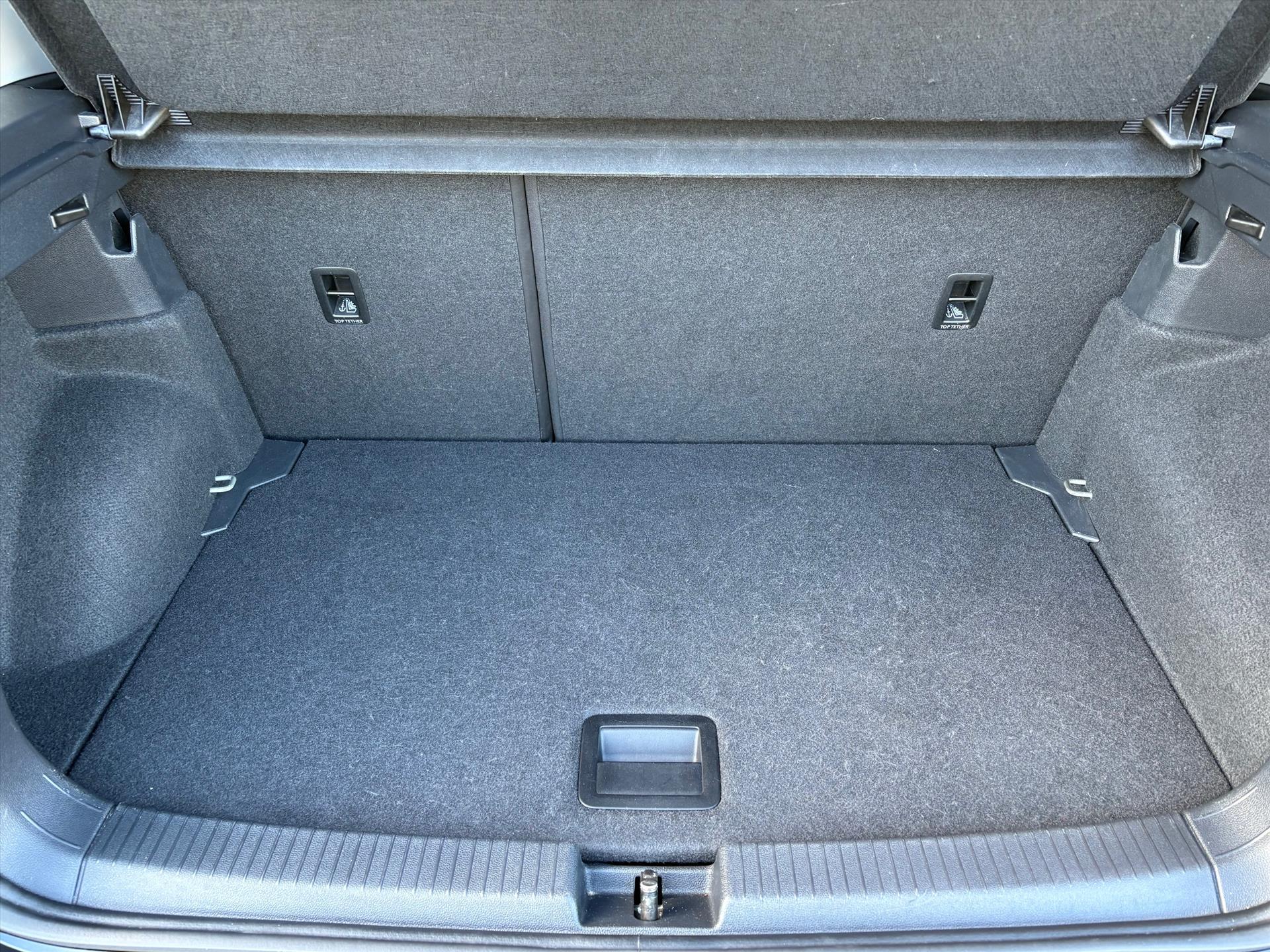 Foto van Volkswagen T-cross