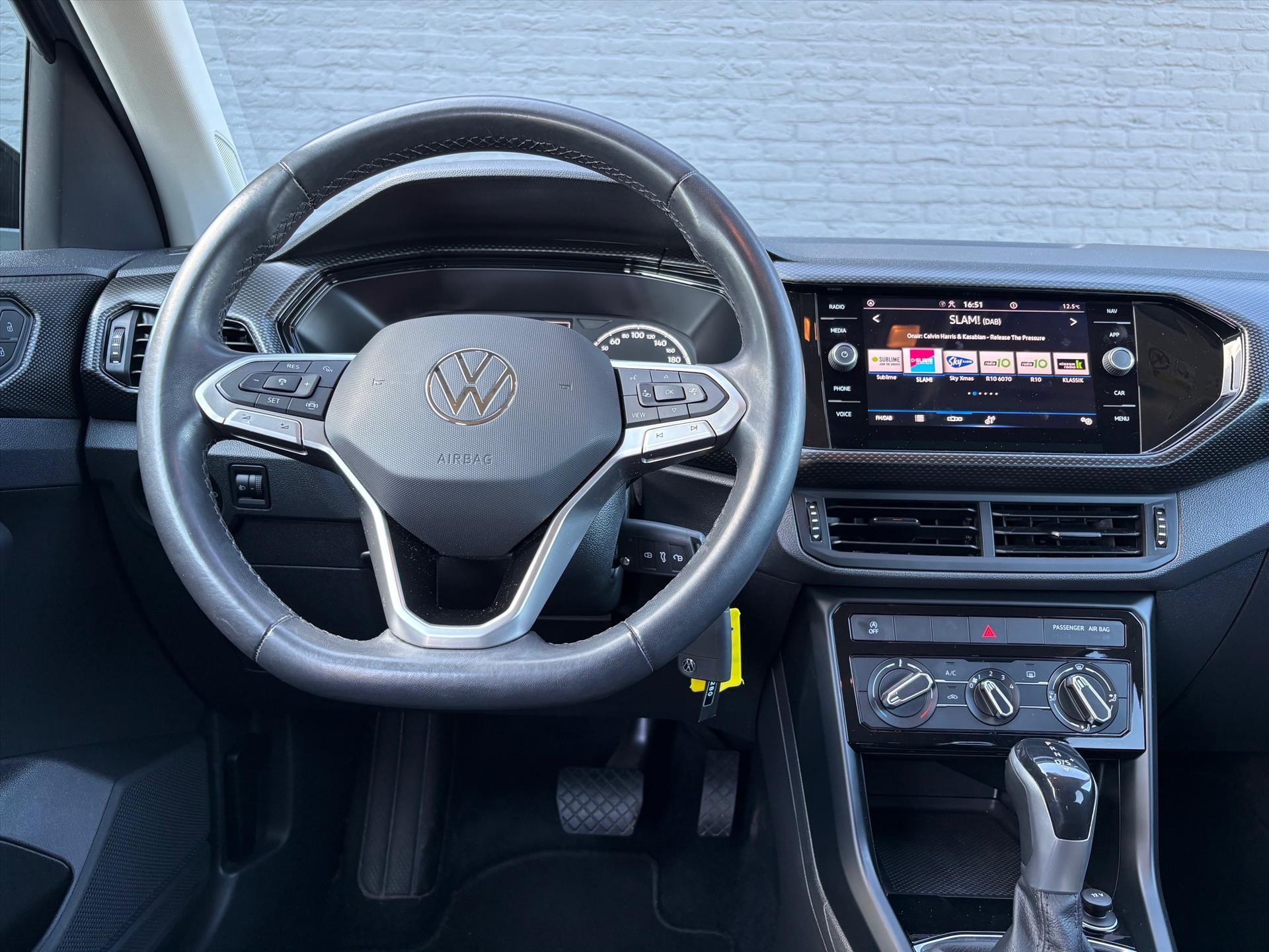 Foto van Volkswagen T-cross