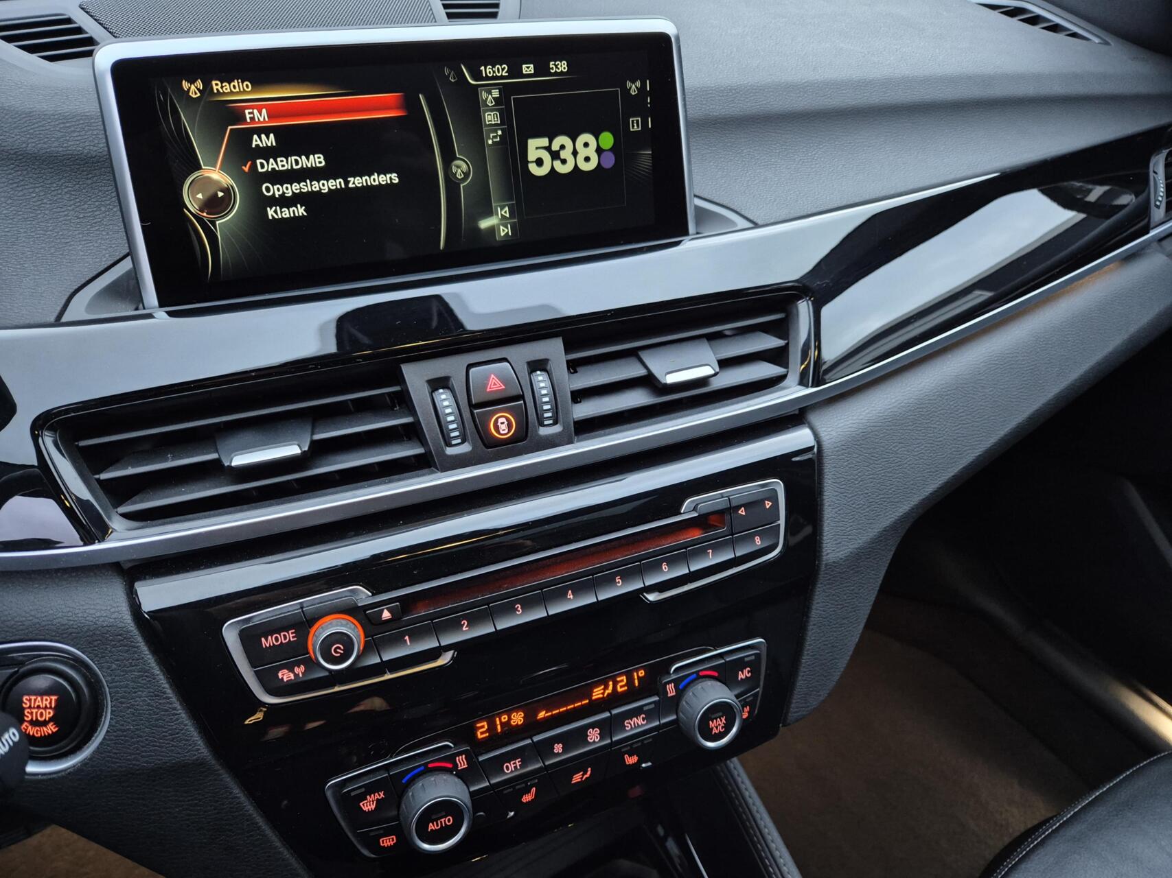 Foto van BMW X1