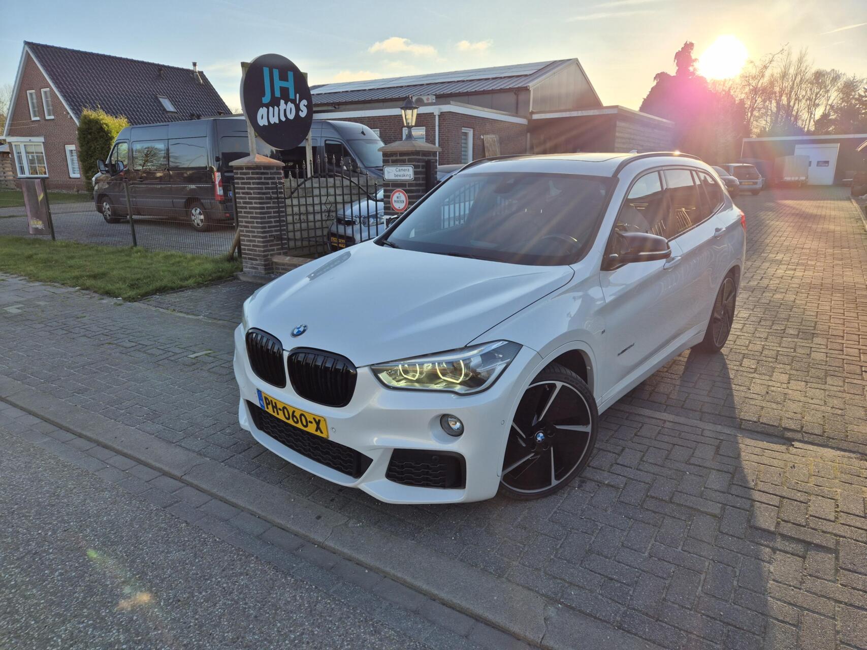 Foto van BMW X1