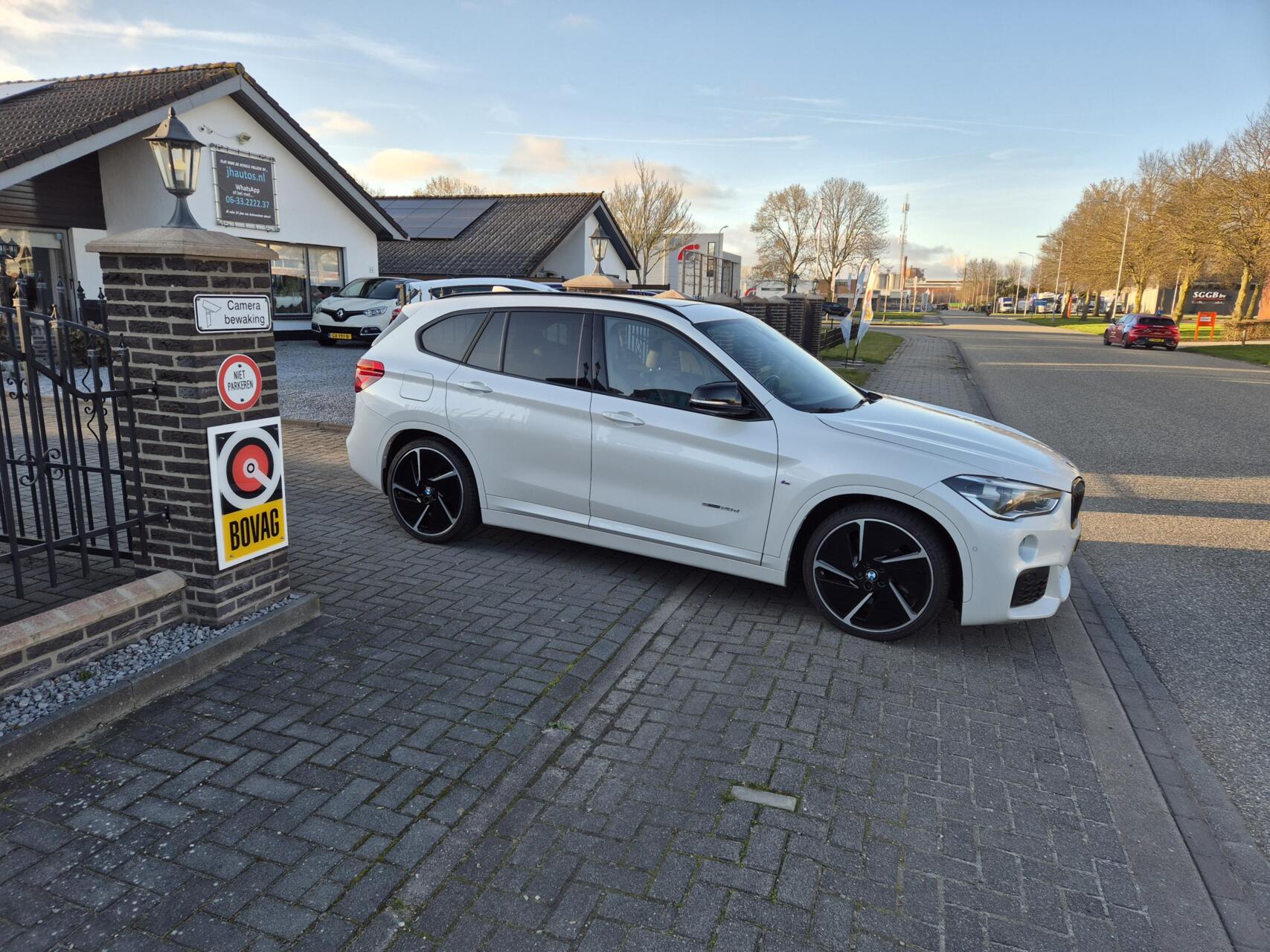 Foto van BMW X1