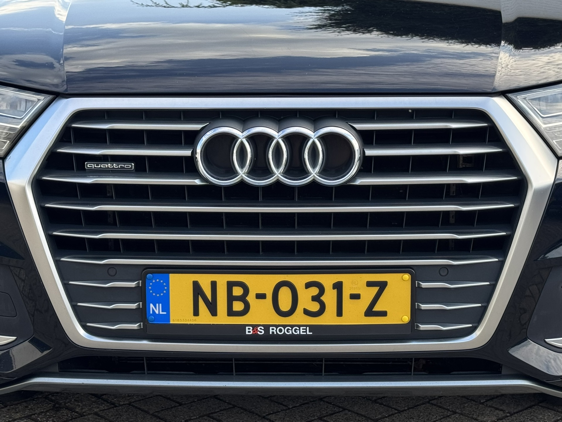 Foto van Audi Q7 E-tron