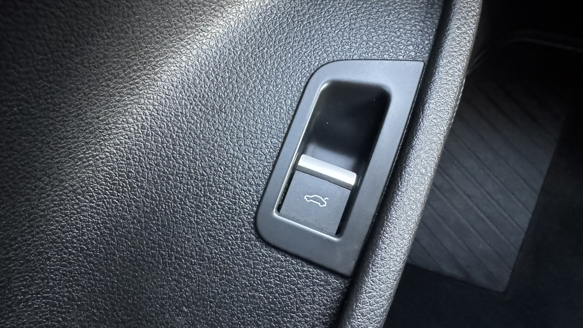 Foto van Audi Q7 E-tron
