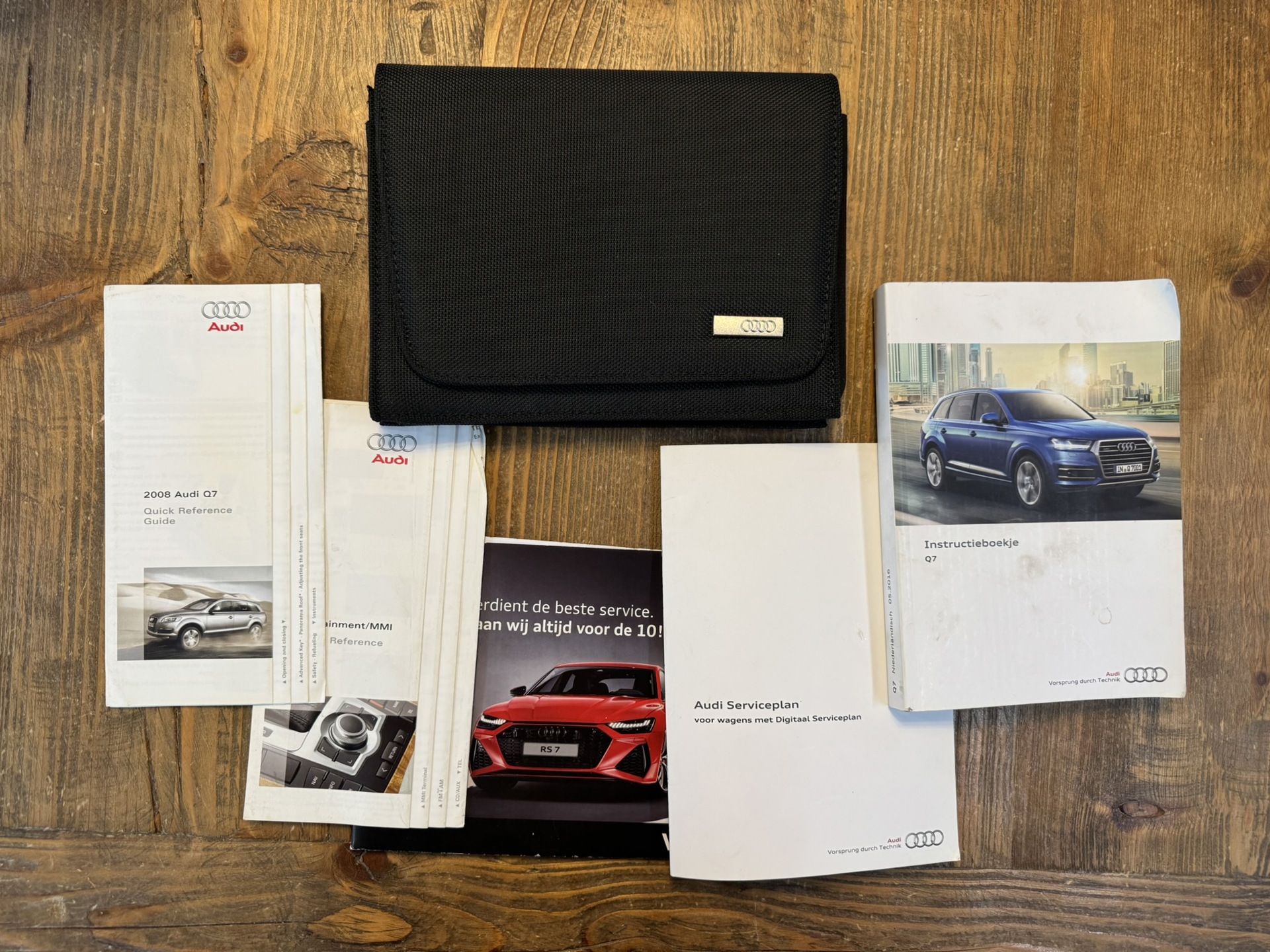 Foto van Audi Q7 E-tron