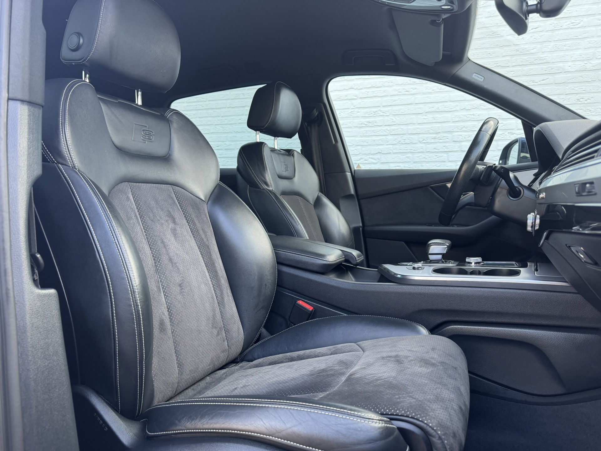 Foto van Audi Q7 E-tron