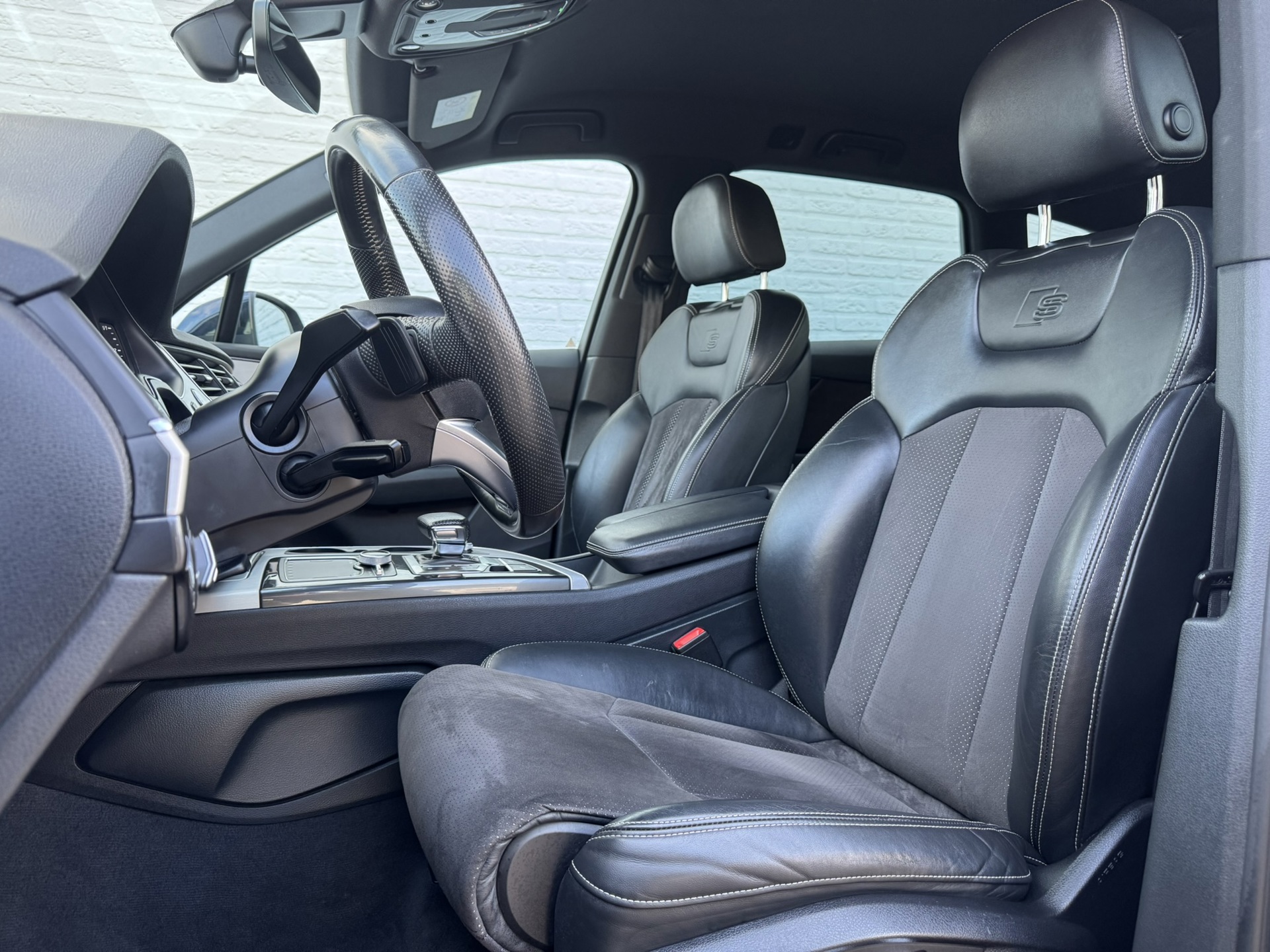 Foto van Audi Q7 E-tron