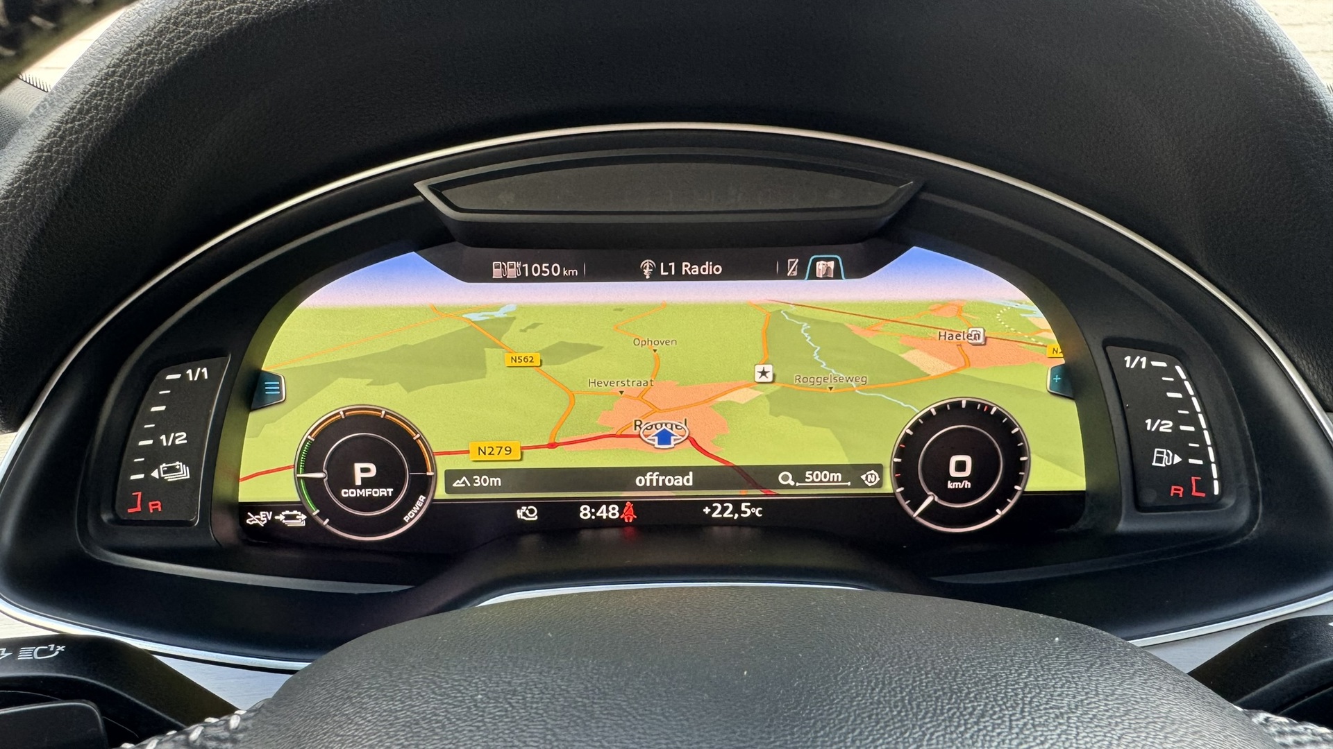 Foto van Audi Q7 E-tron