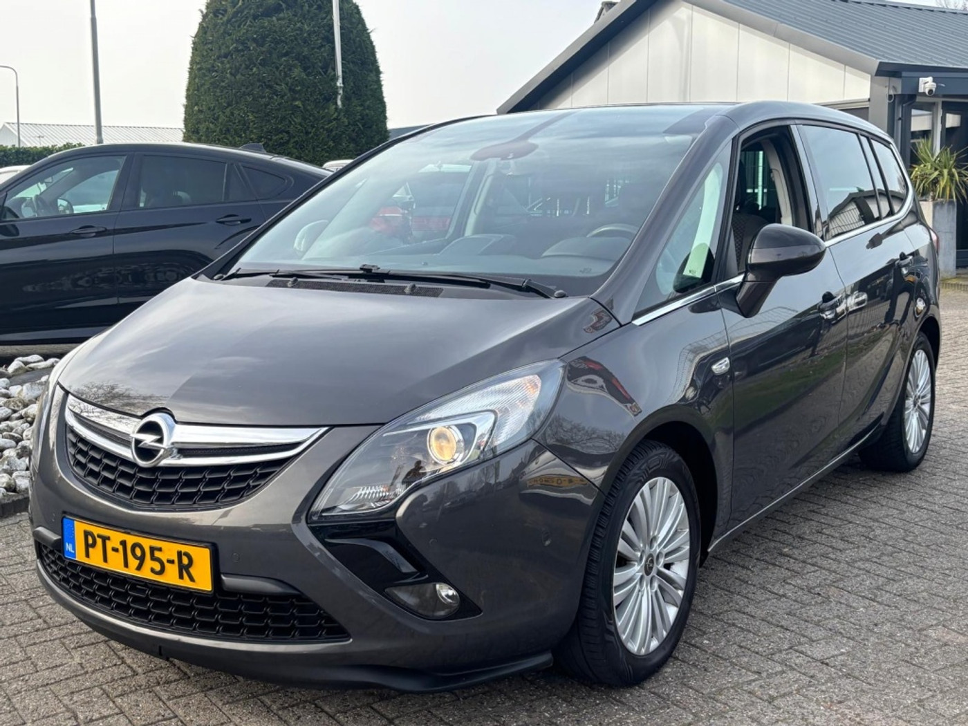 Opel Zafira Tourer 1.6 CDTI Innovation 7p. 2016 - voorkant