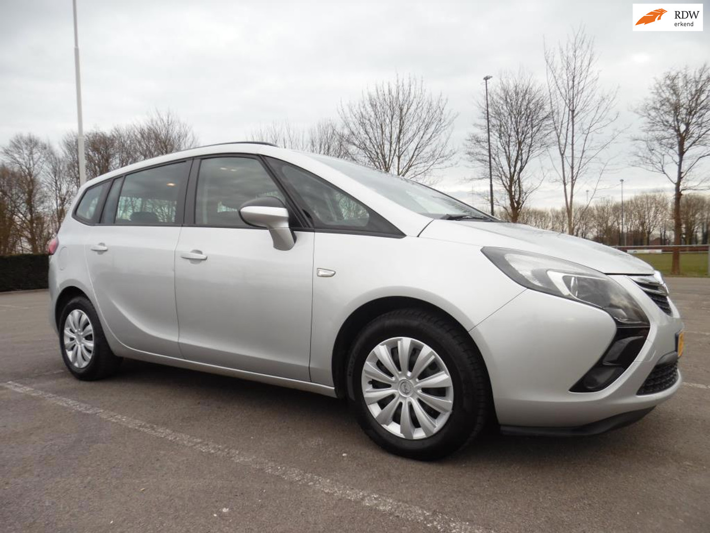 Opel Zafira Tourer 1.4 Berlin 7p. 2014 - voorkant