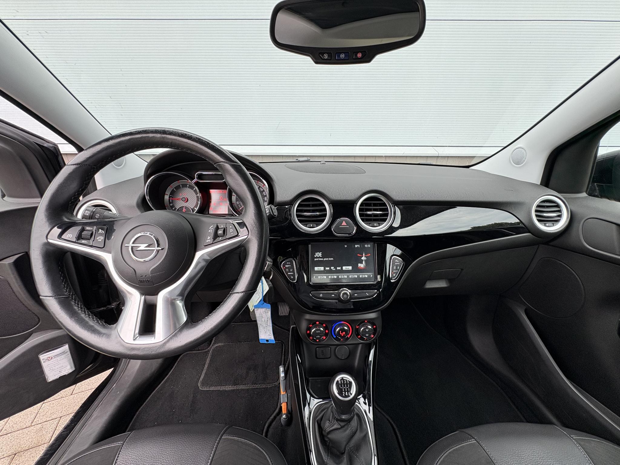 Foto van Opel Adam