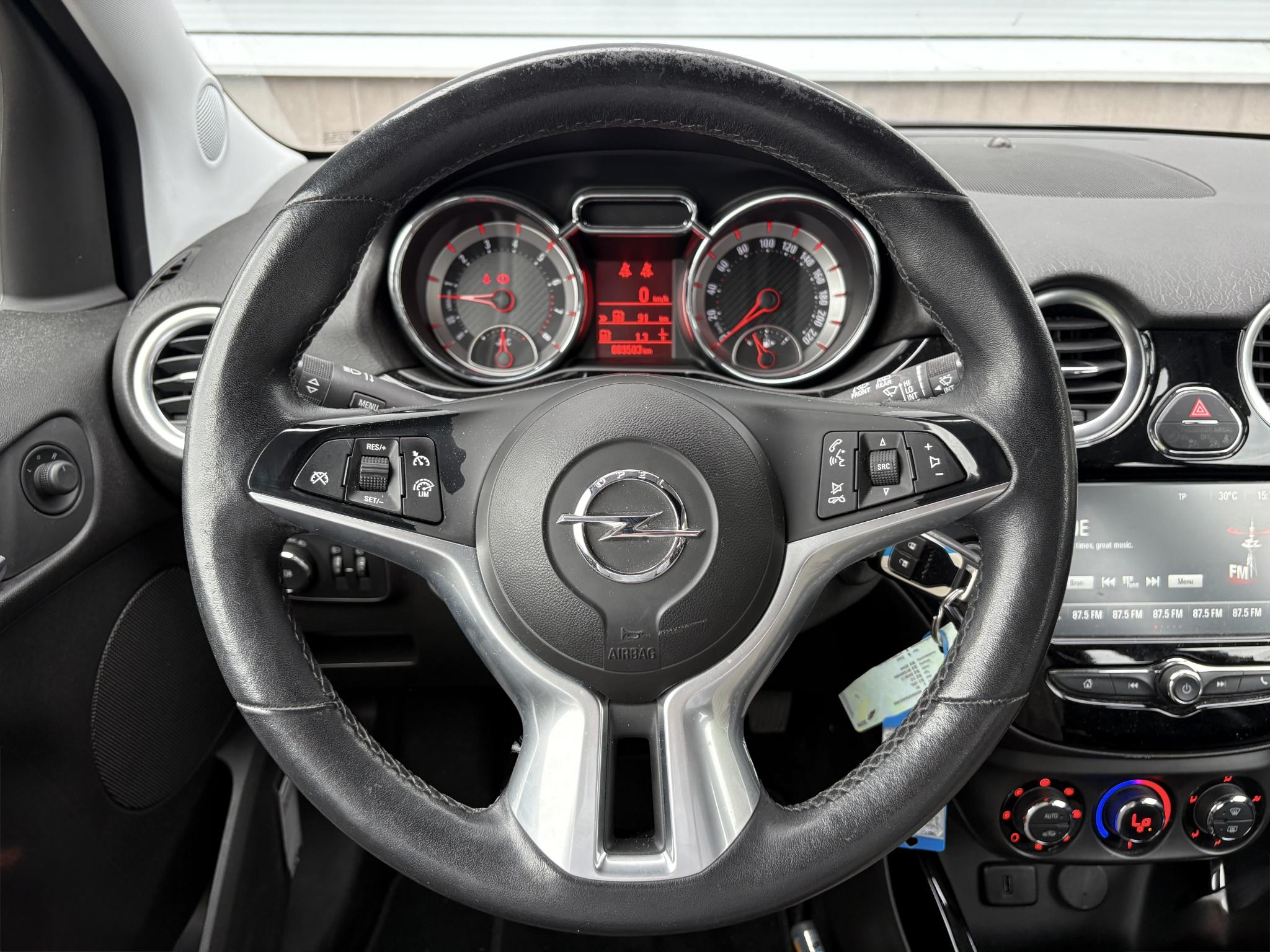 Foto van Opel Adam