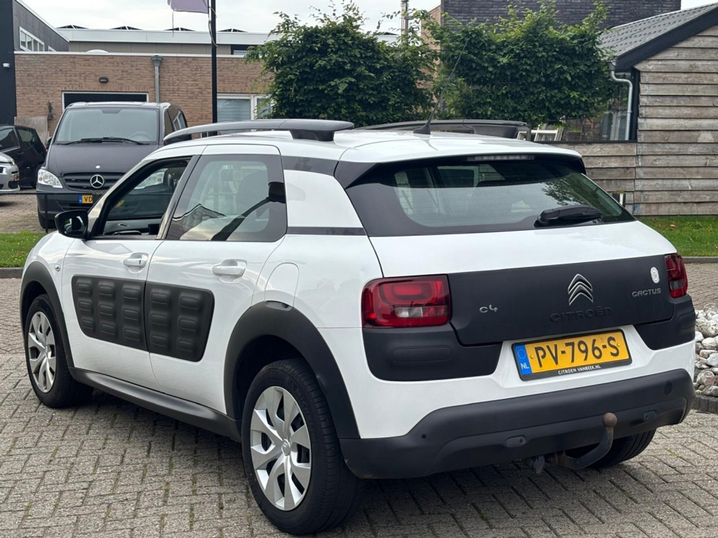 Foto van Citroen C4 Cactus