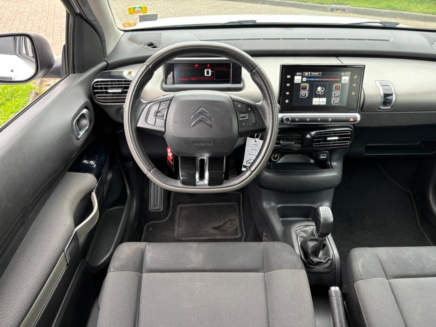Foto van Citroen C4 Cactus