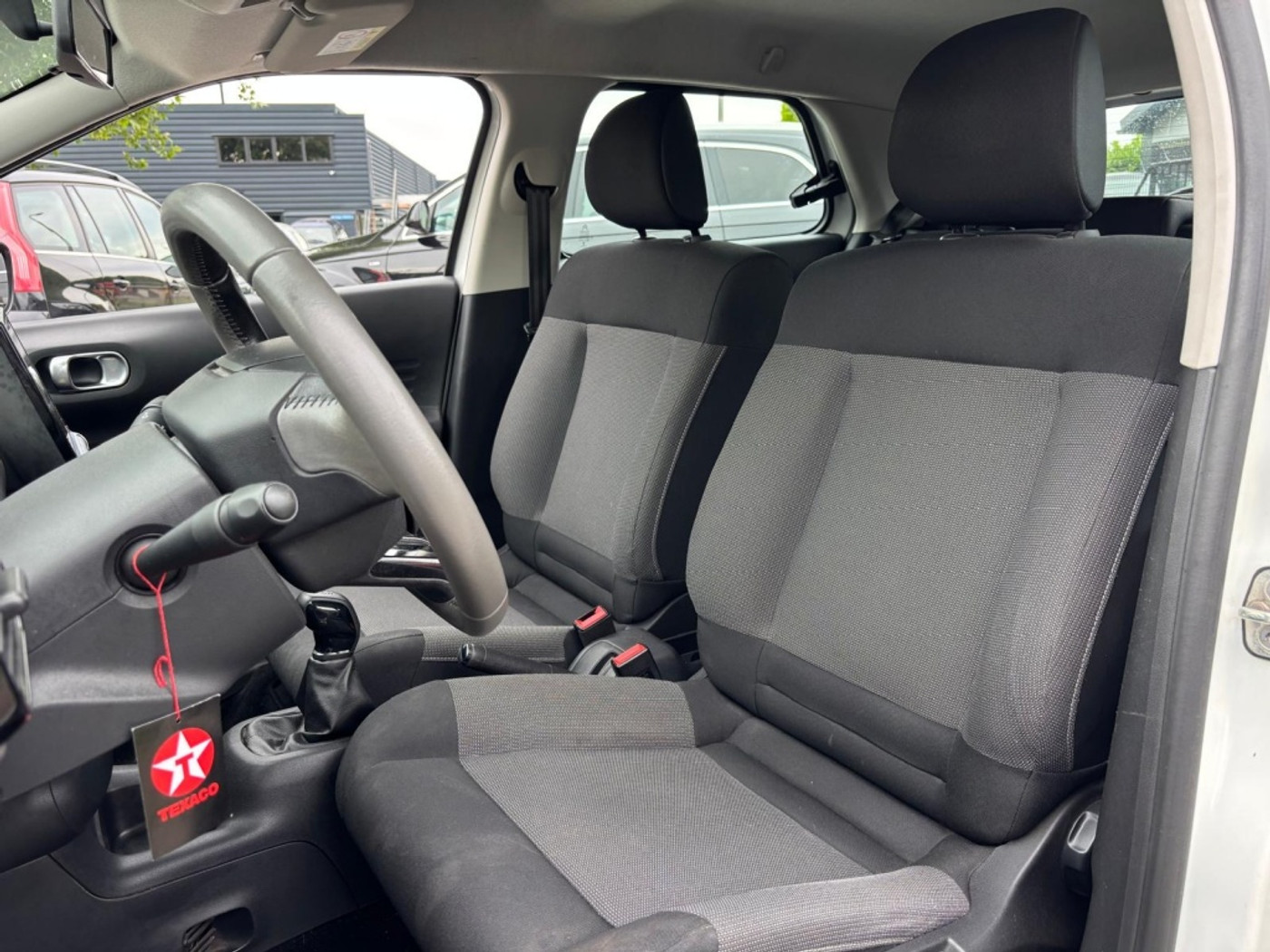 Foto van Citroen C4 Cactus