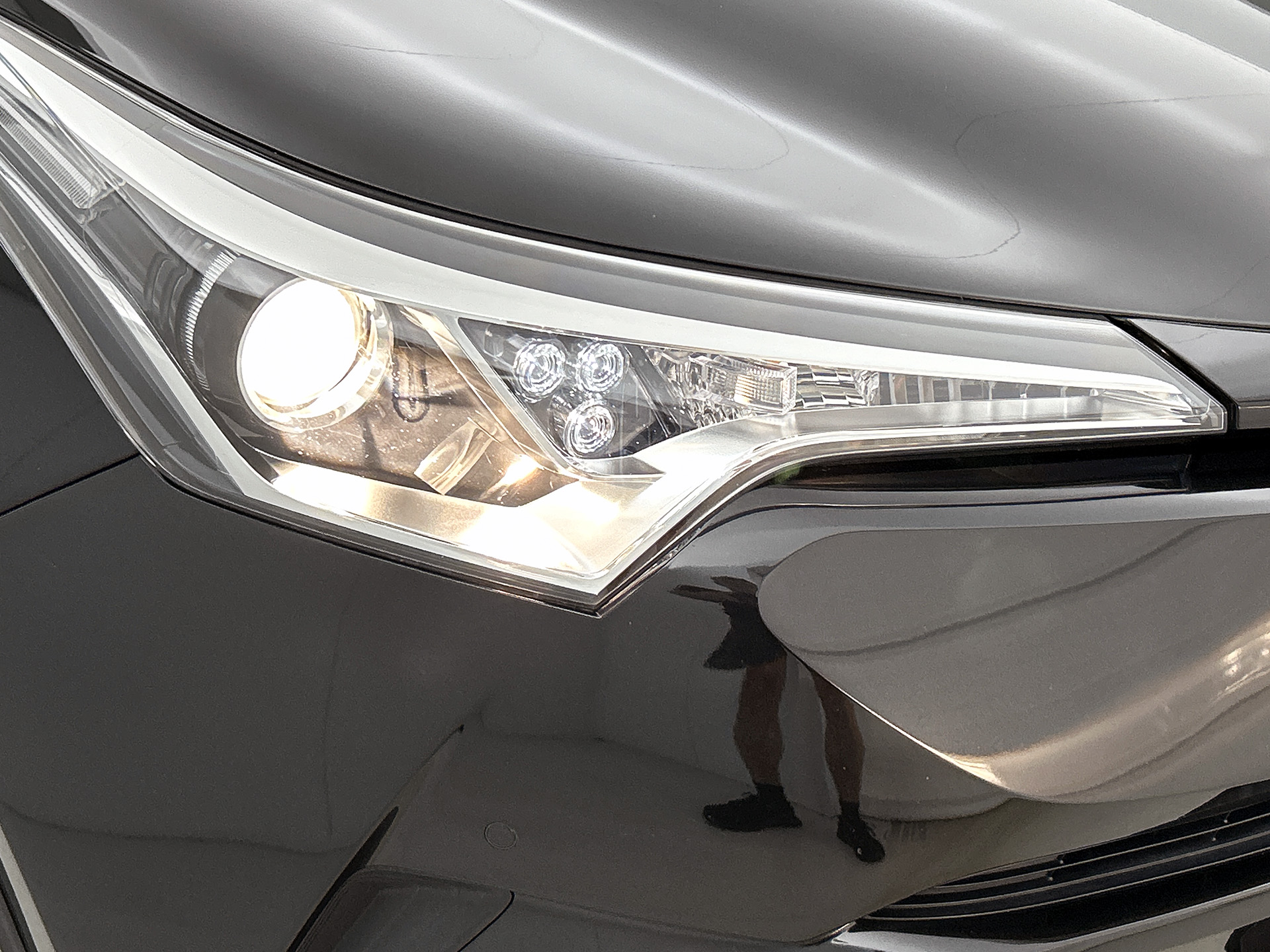 Foto van Toyota Toyota C-hr