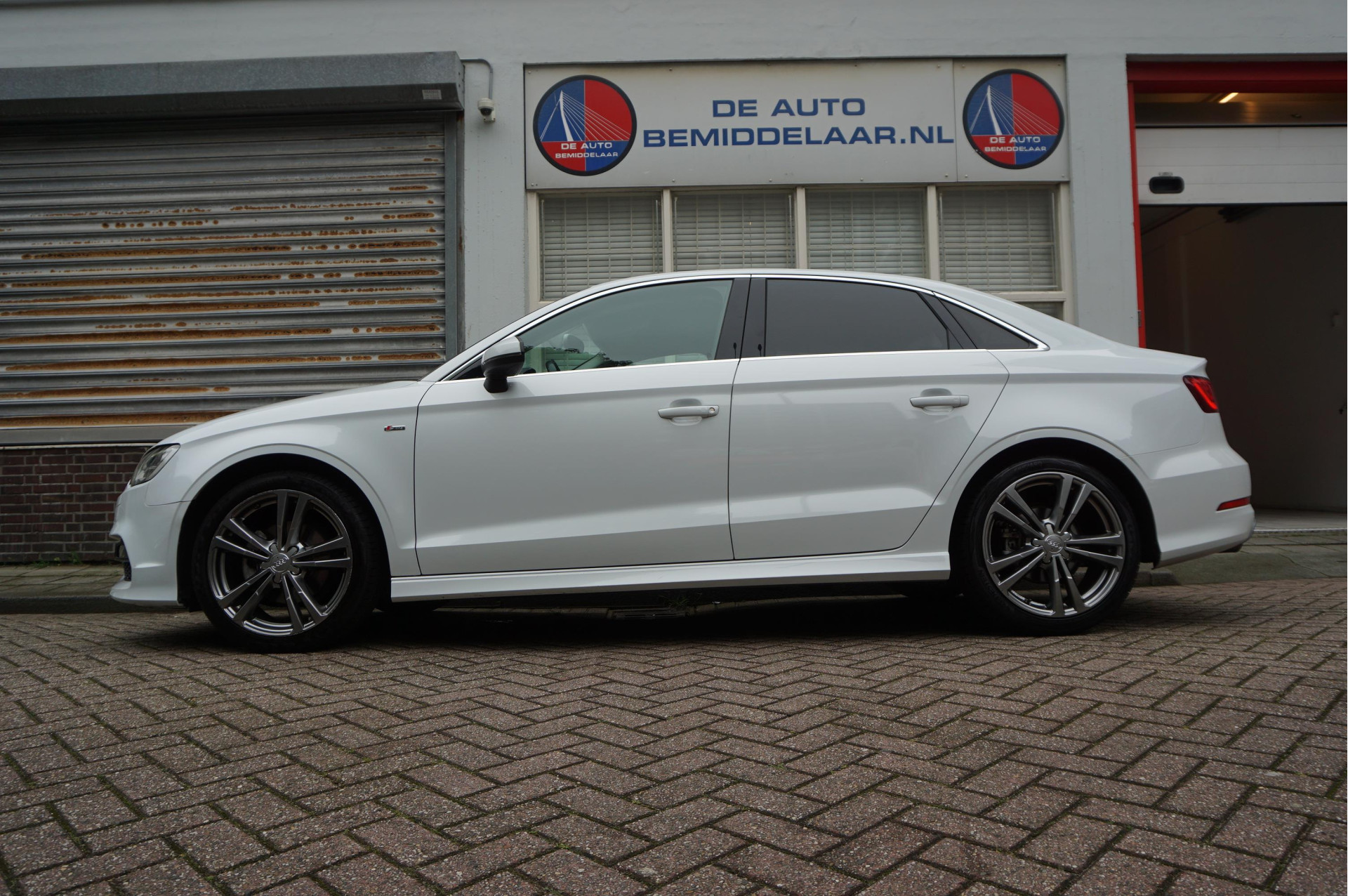 Foto van Audi A3 Limousine