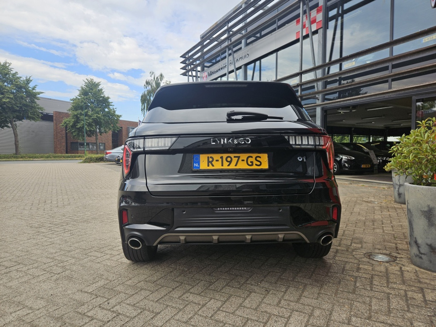 Foto van Lynk&co LYNK & Co 01