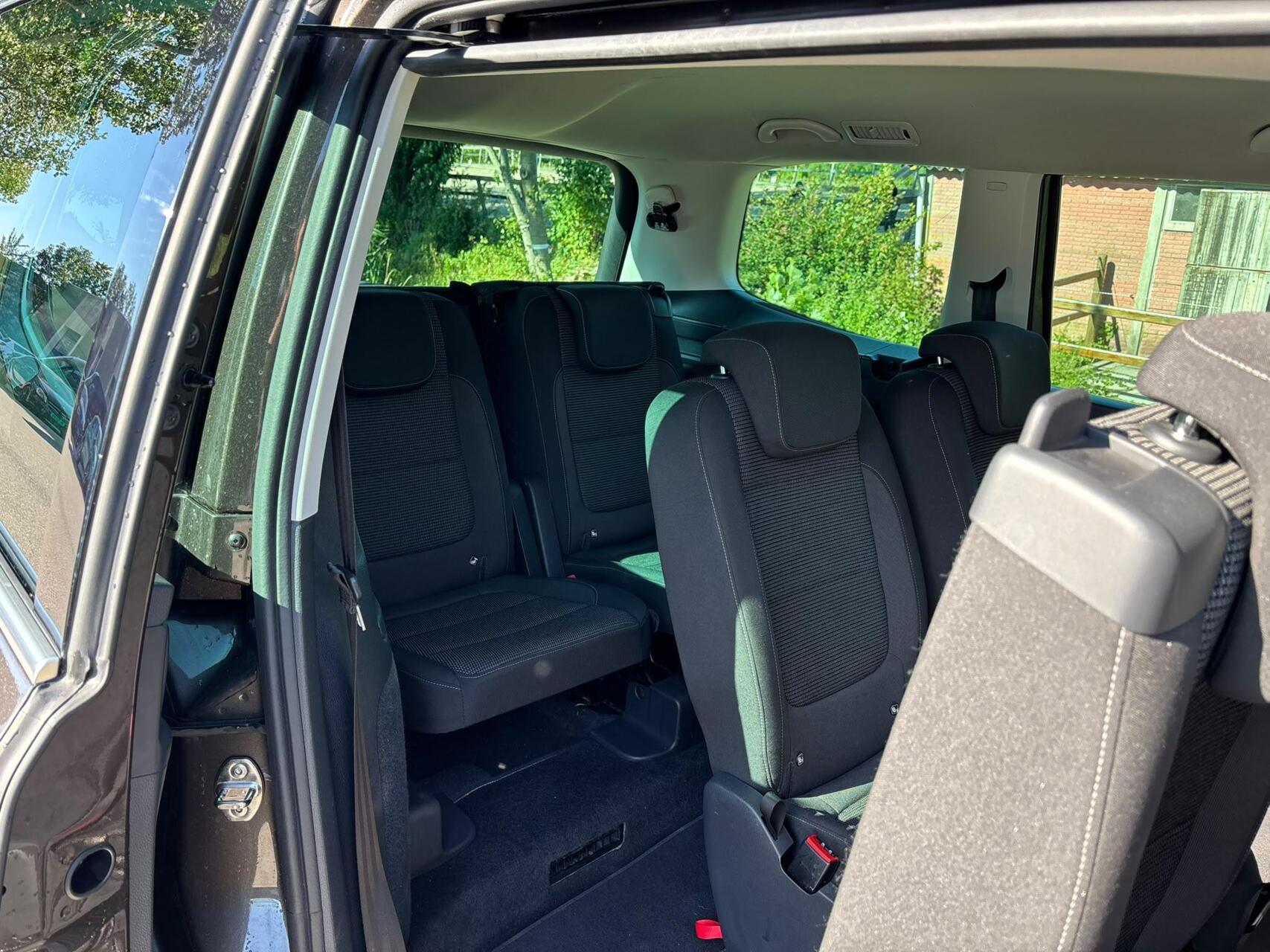 Foto van Volkswagen Sharan
