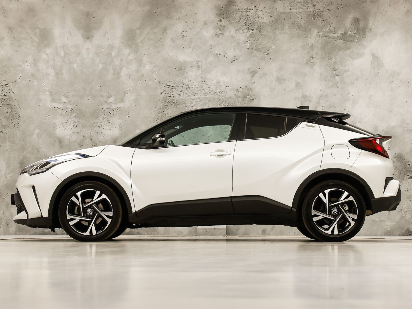 Foto van Toyota Toyota C-hr