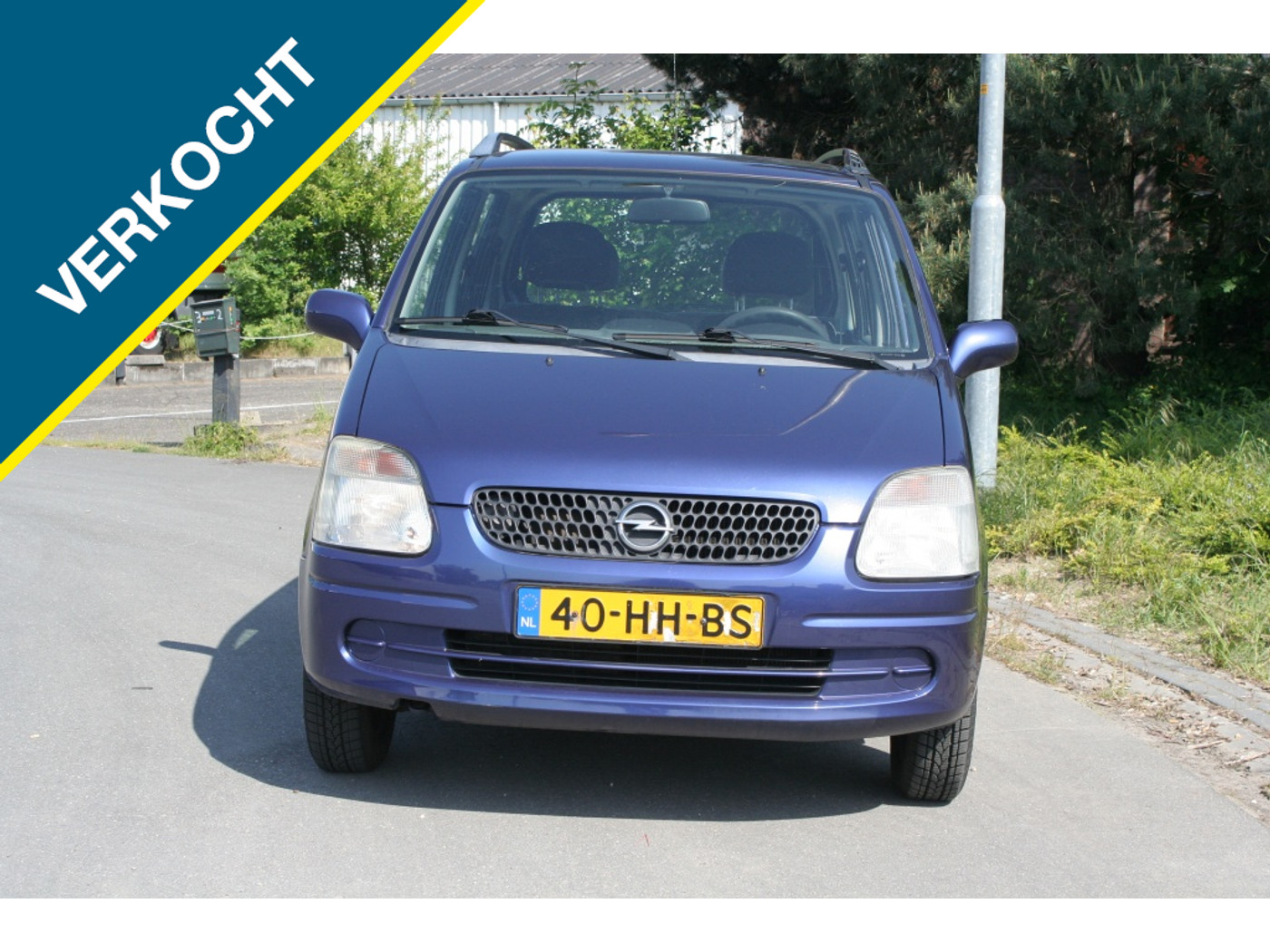 Opel Agila 1.2-16V Comfort 2001 - voorkant