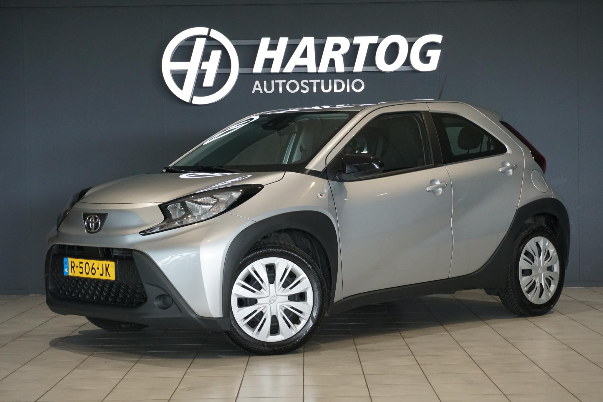 Toyota Toyota Aygo X 1.0 VVT-i MT Play 2022 - voorkant