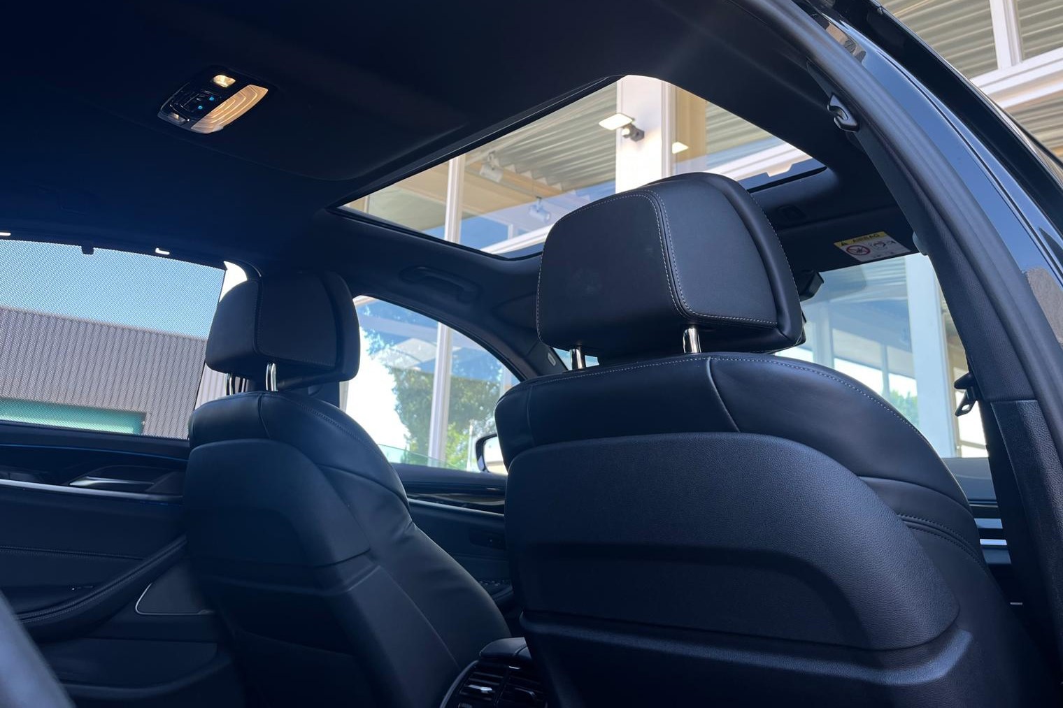 Foto van BMW 530e