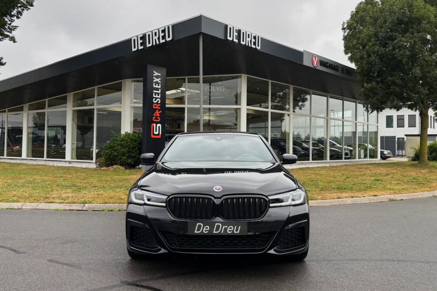 Foto van BMW 530e