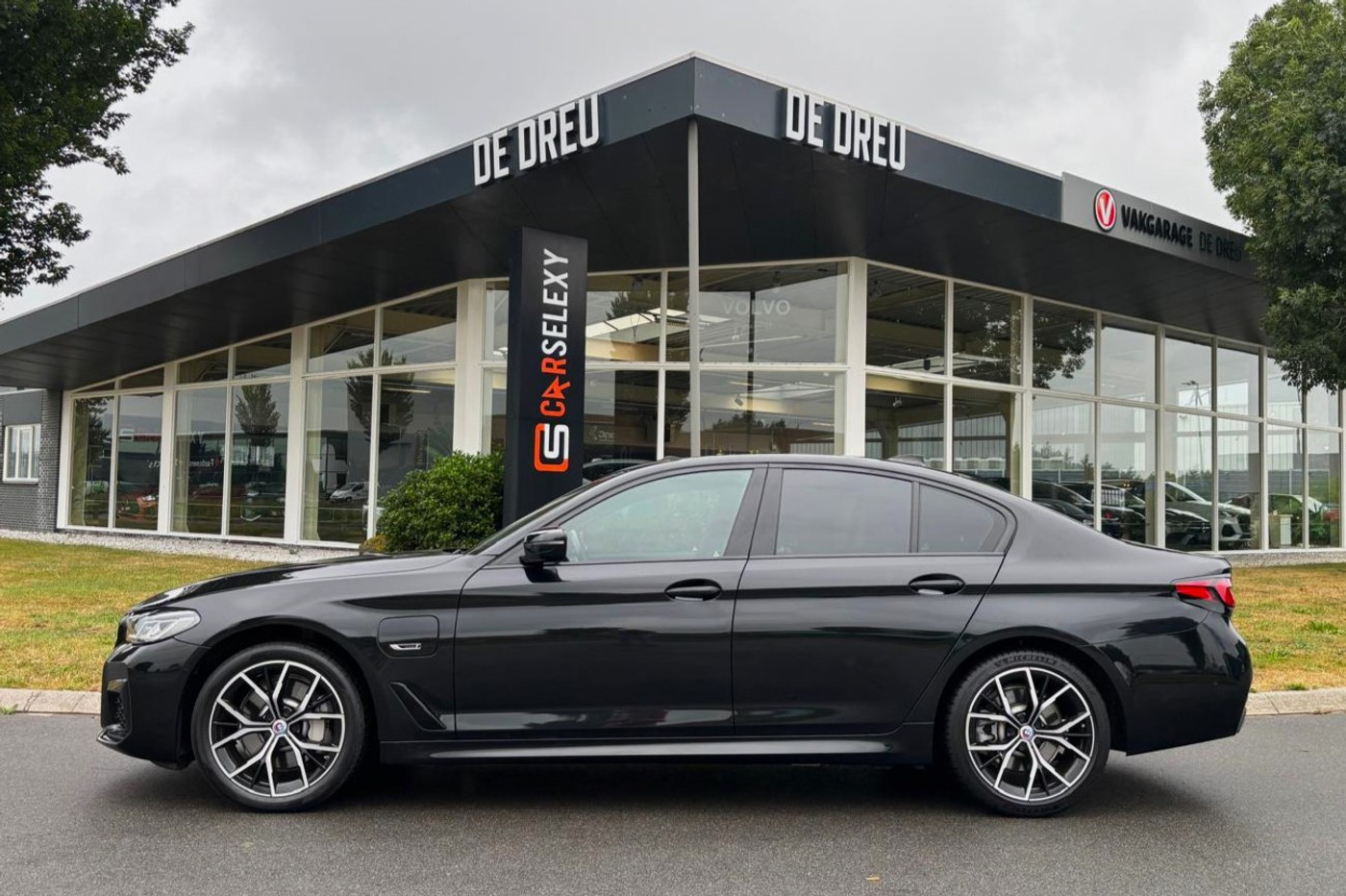 Foto van BMW 530e