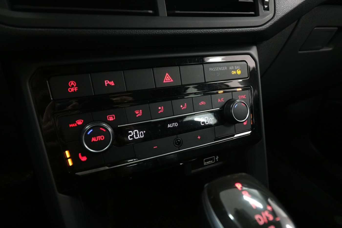 Foto van Volkswagen T-cross