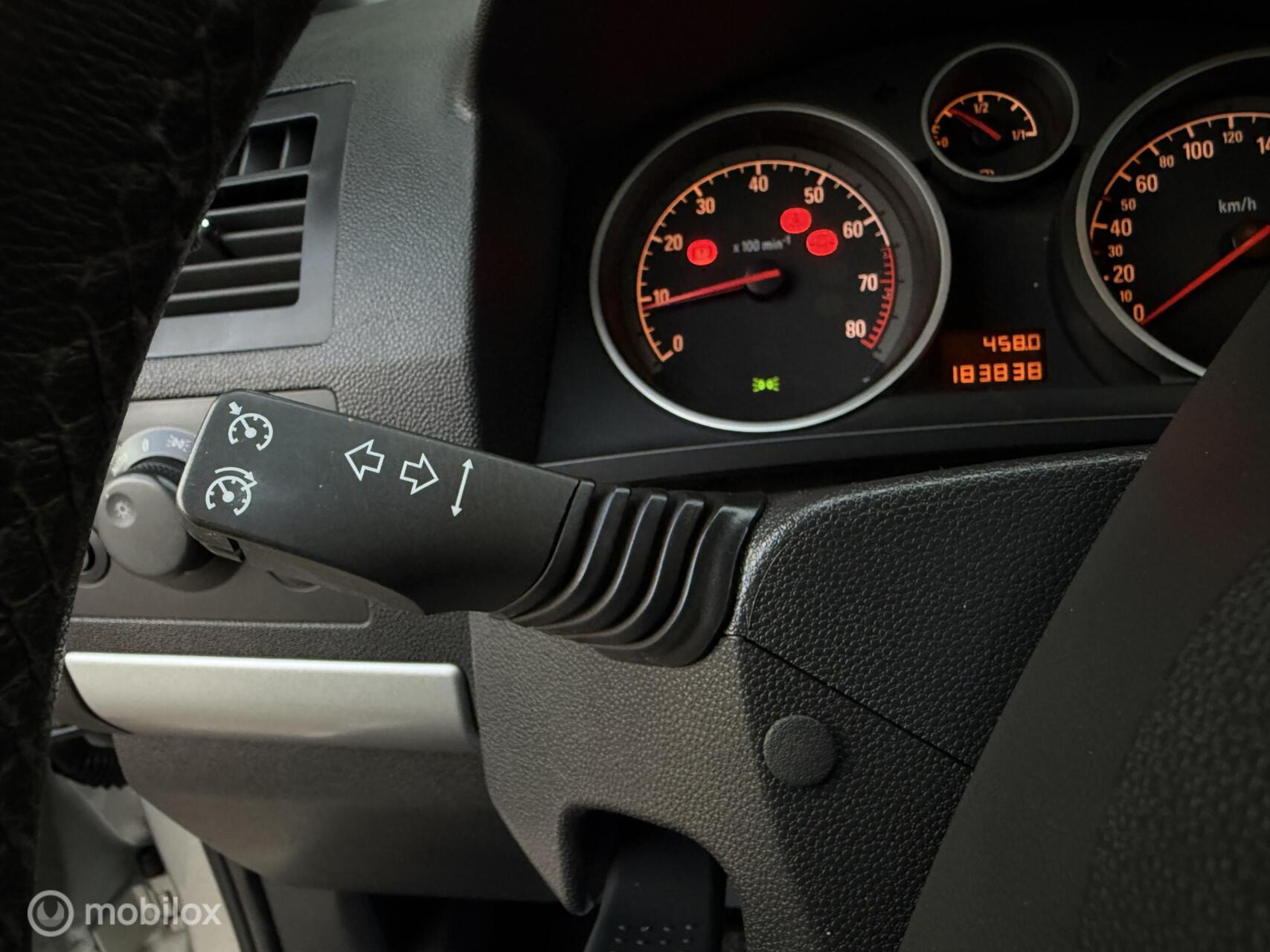 Foto van Opel Zafira
