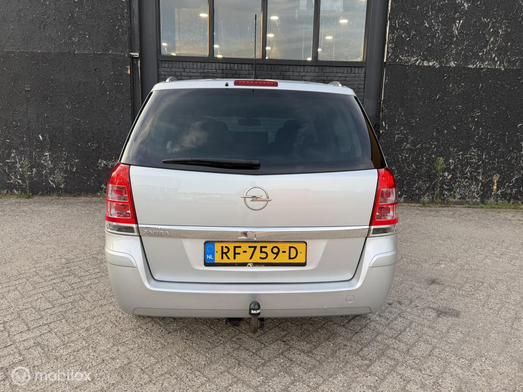 Foto van Opel Zafira