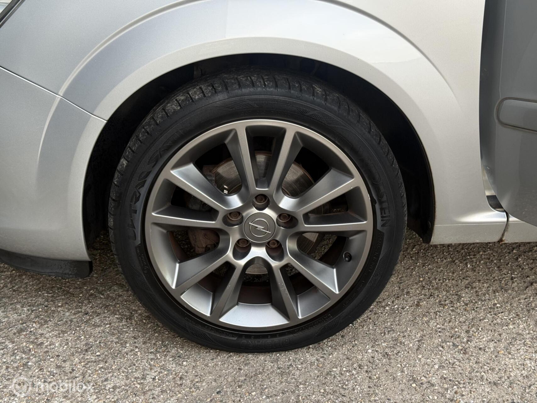 Foto van Opel Zafira
